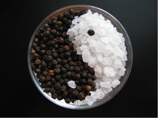ying-yang-salt-pepper.png