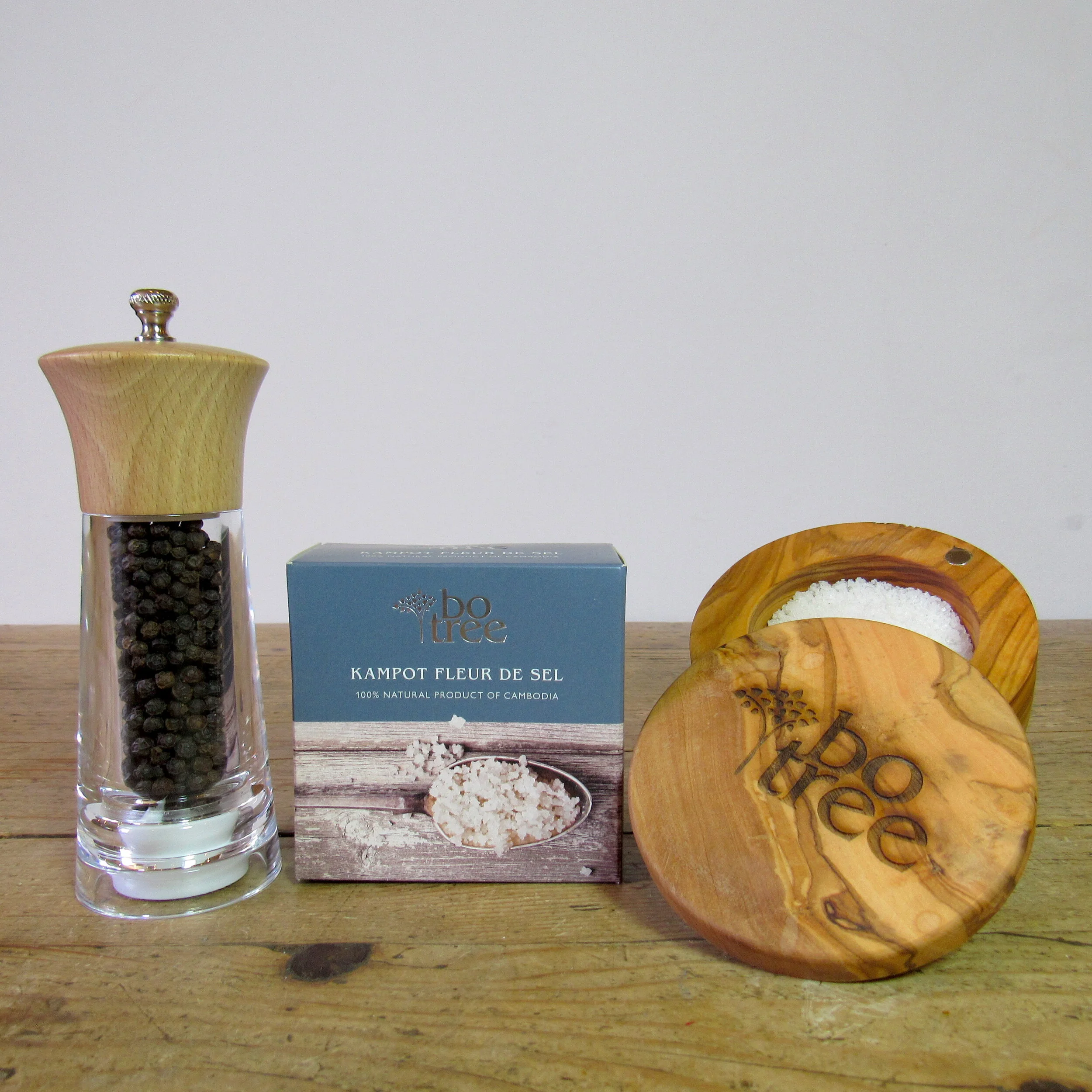 Salt & Pepper Grinders Herb and Spice Tools Bo Tree Cole & Mason