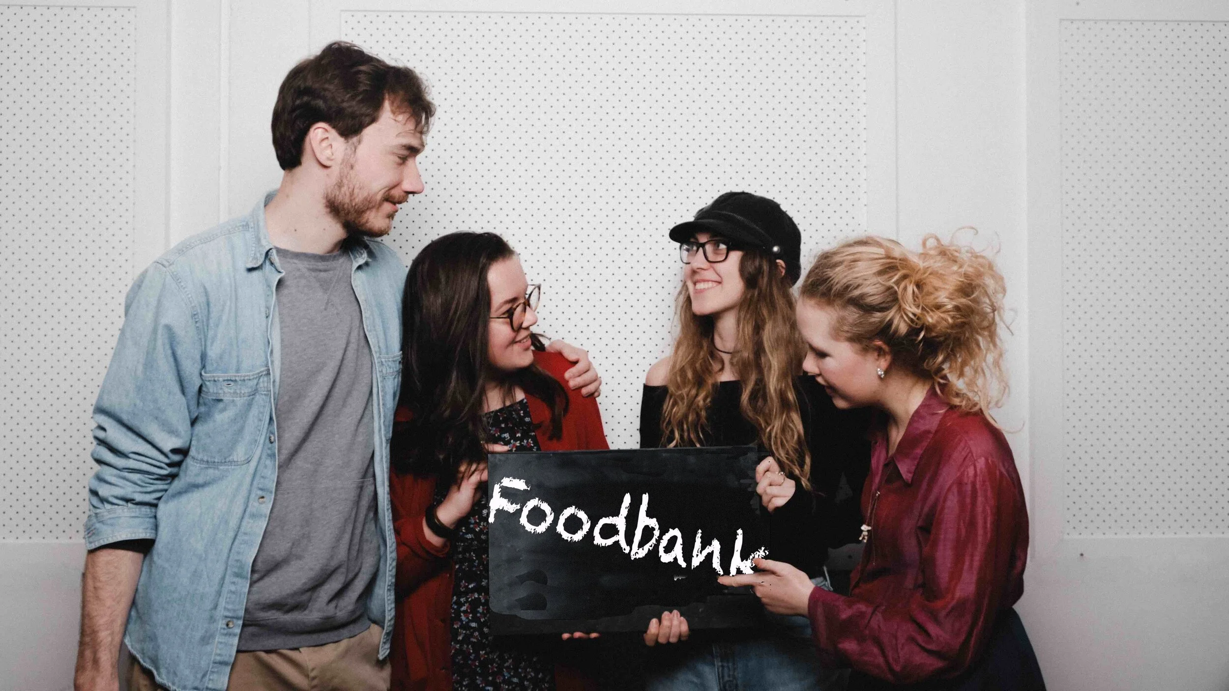 SVCweb_foodbank3.jpg