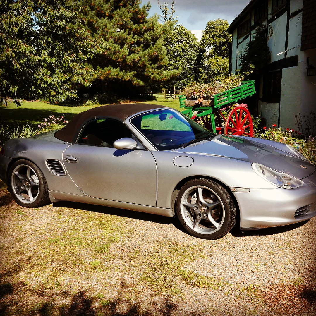 porche_boxster_2004.jpg
