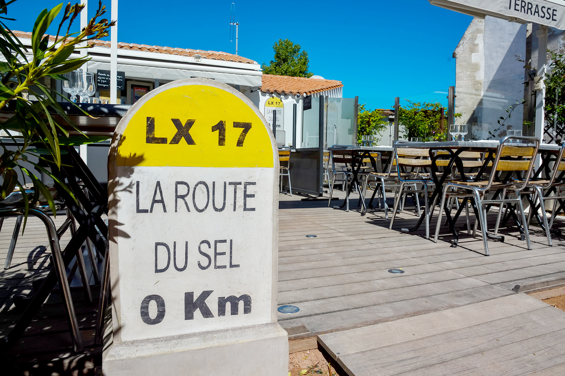 laroutedusel-restaurant-loix-iledere-12.jpg