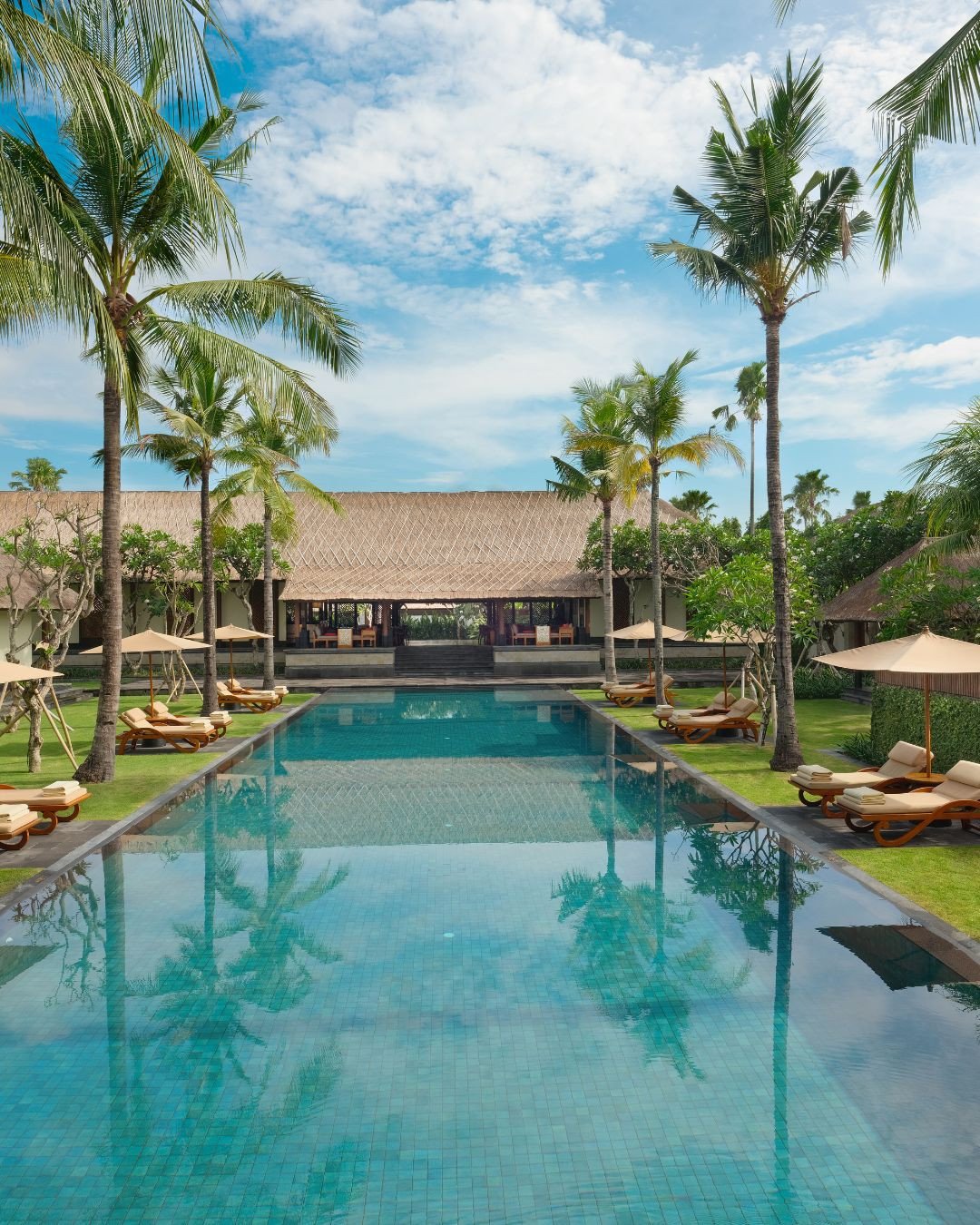 Deepavali Gaind @deepavalig, from @Carrier shares her experience of @thelegianseminyak ⬇️⁠
⁠
&ldquo;I had the pleasure of staying at The Legian Seminyak in March 2025 with my parents. While the hotel might look unassuming from the outside, stepping i