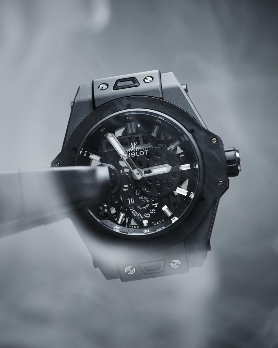 LEARN THE SECRETS OF HOROLOGY - Learning something new is one of the greatest luxuries travel can offer, especially when it opens the door to a world that is usually closed. Through Ultima Collection&rsquo;s exclusive experiences, guests can step ins