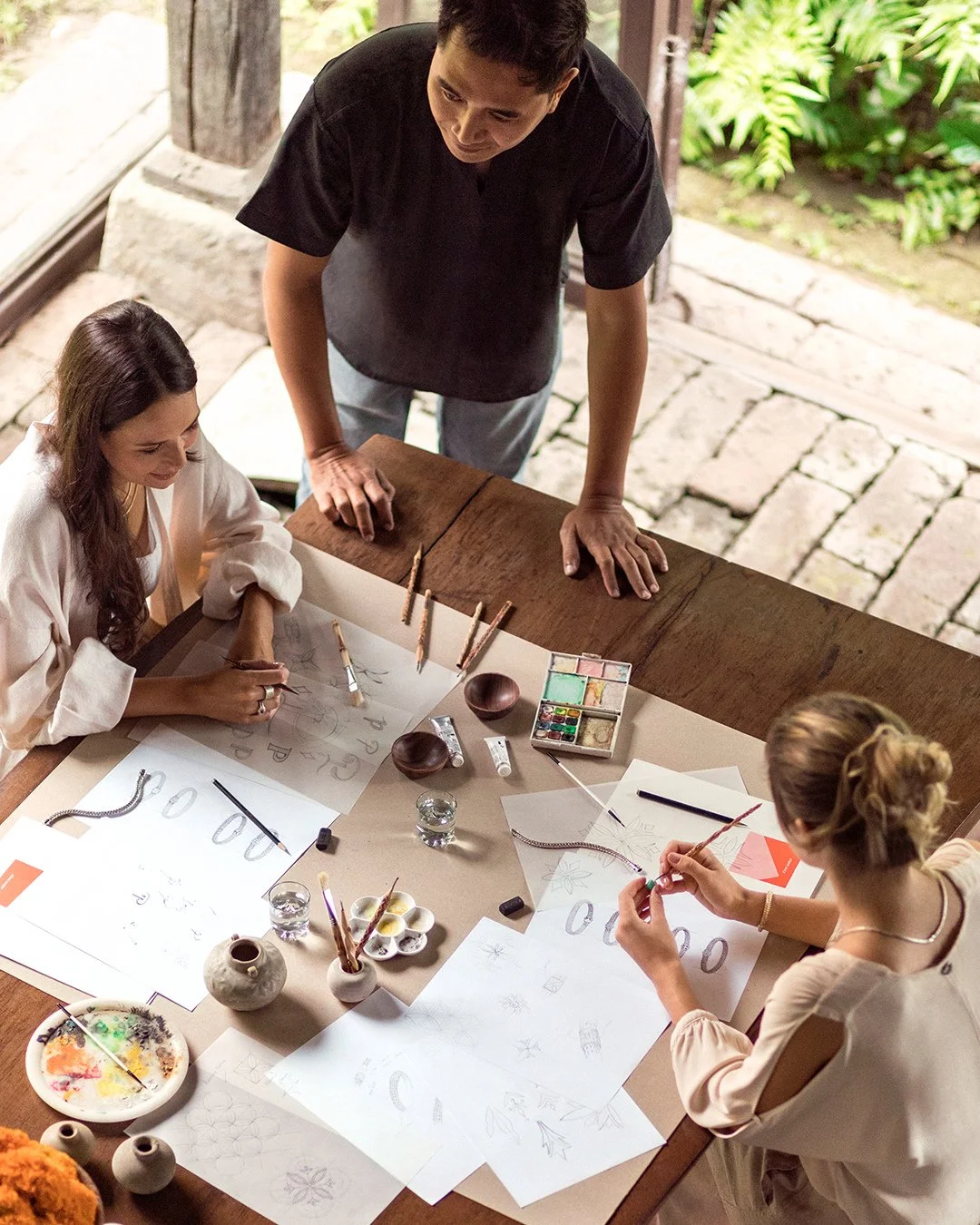 LEARN THE ART OF JEWELLERY DESIGN - At The Legian Seminyak, guests can visit the John Hardy workshop in Bali and take part in a jewellery making masterclass, learning traditional techniques from local artisans and gaining an insight into the craftsma