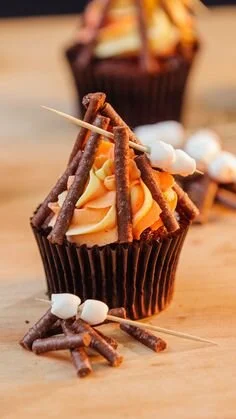 Campfire Cupcakes