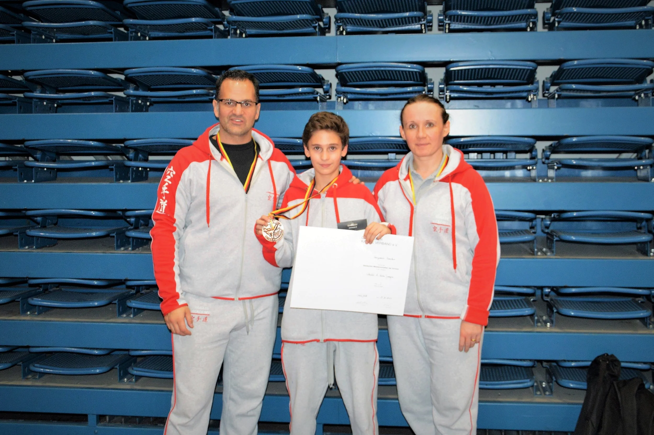 Benjamin Zander erkämpft sich die Bronzemedaille bei der DM-Schüler - Platz 5 für Aicha Si Mahidine