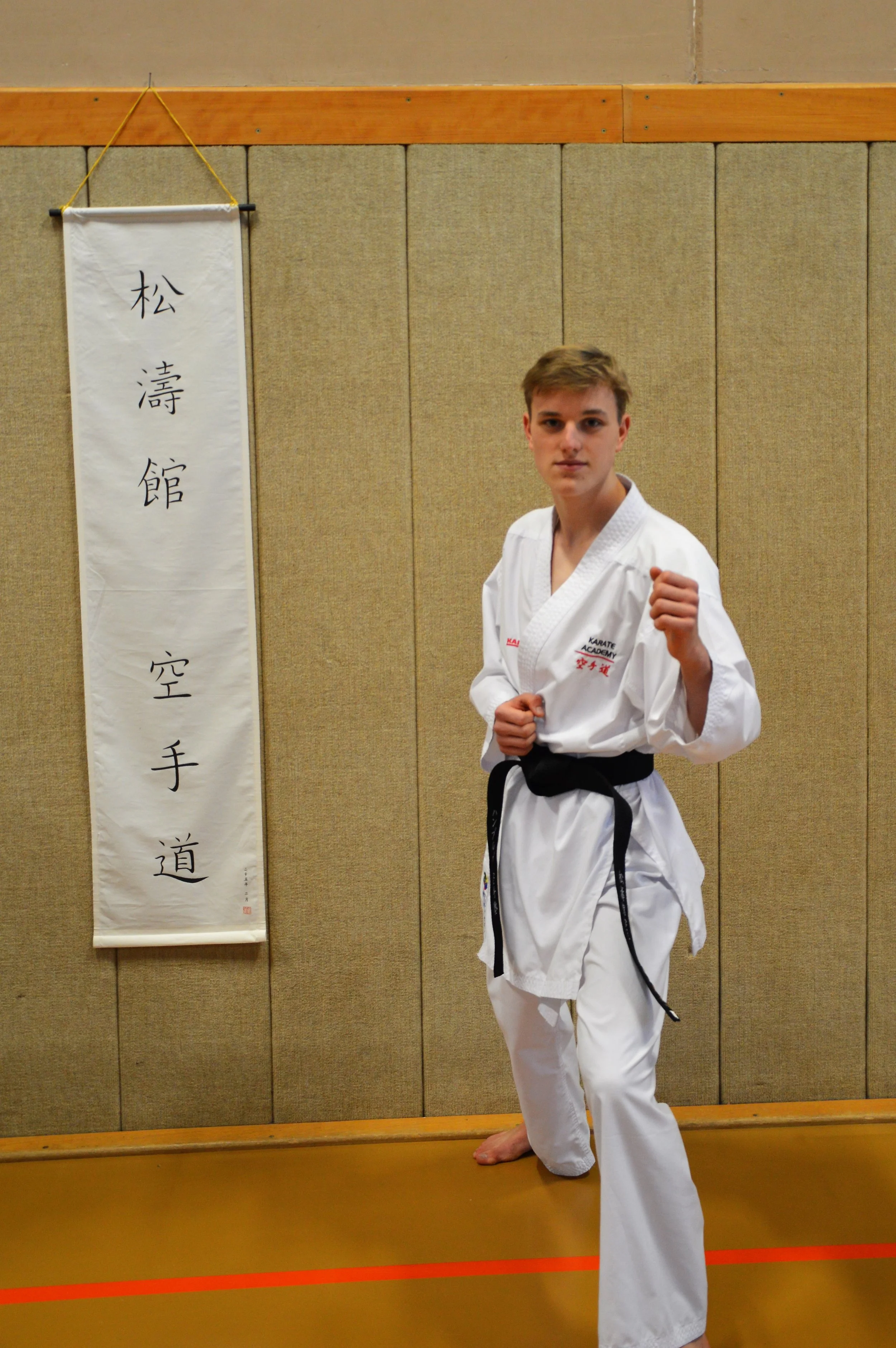 Len Focken und Lisanne Löher bestehen Prüfung zum 1. Dan