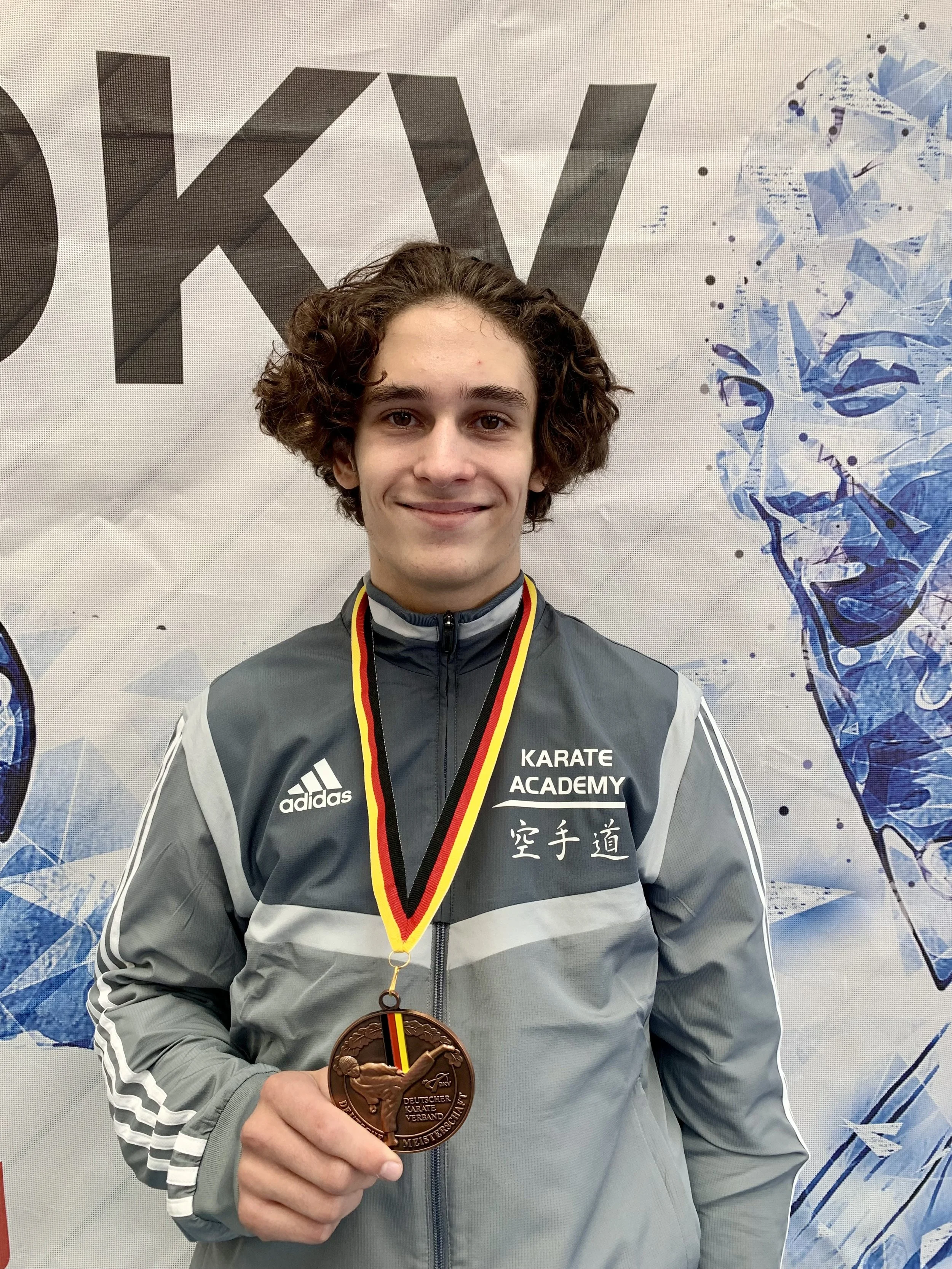 Benjamin Zander erkämpft die Bronzemedaille bei der Junioren DM in Ludwigsburg