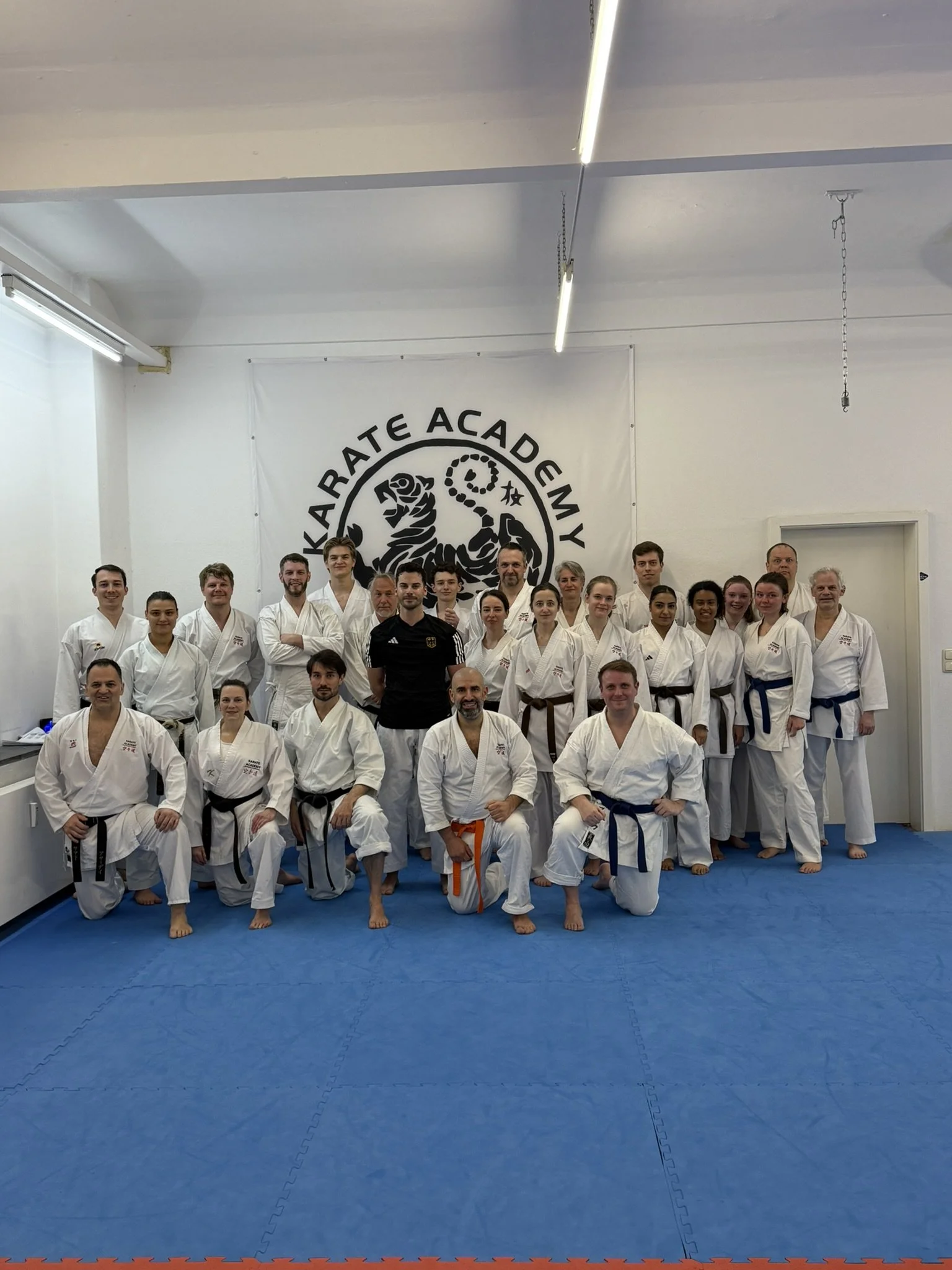 Kata Nationalkaderathlet Laurenz Berner zu Gast in der Karate Academy
