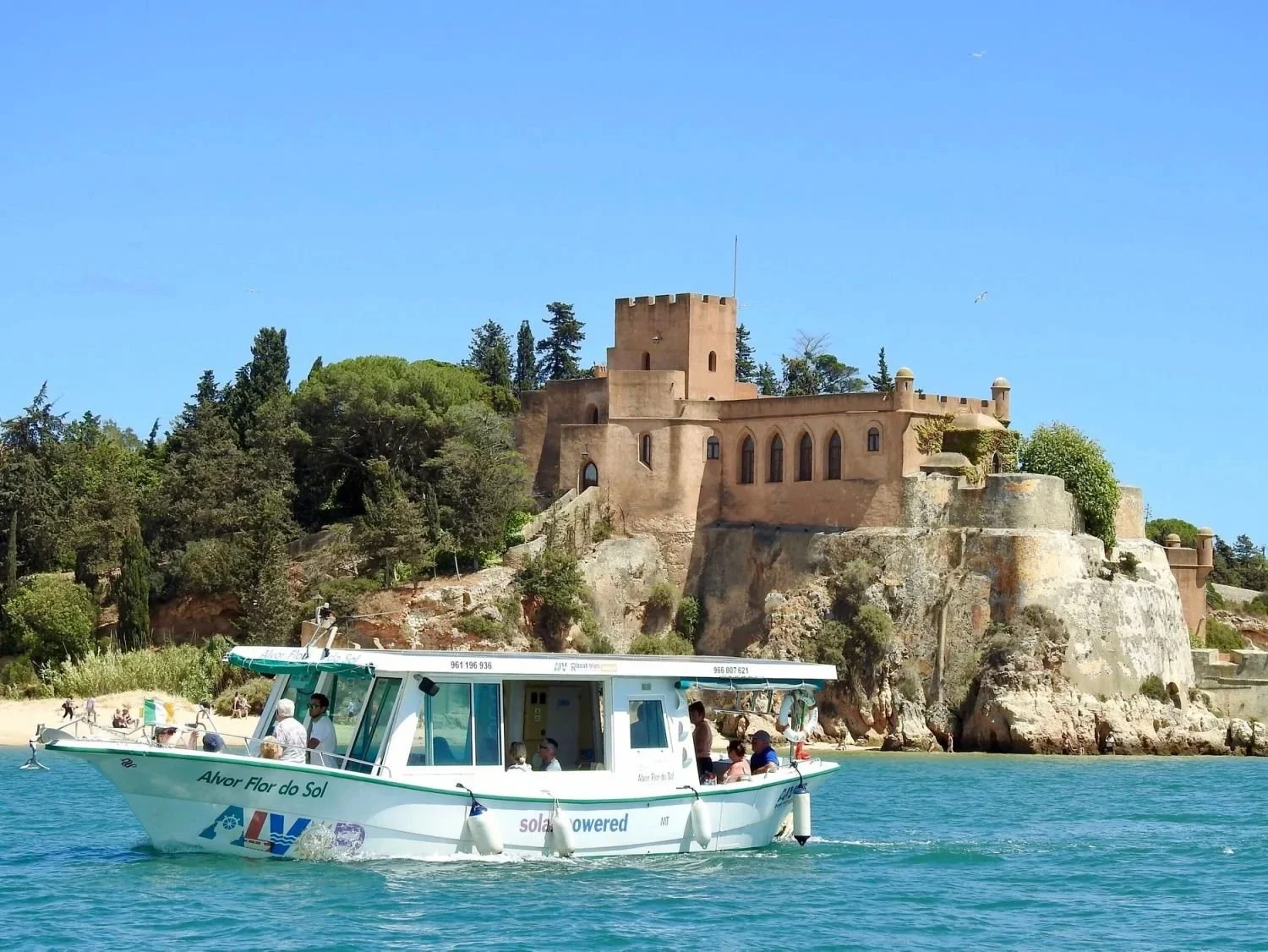 WhatsApp Image 2025-09-27 at 18.24.07 (1).jpeg