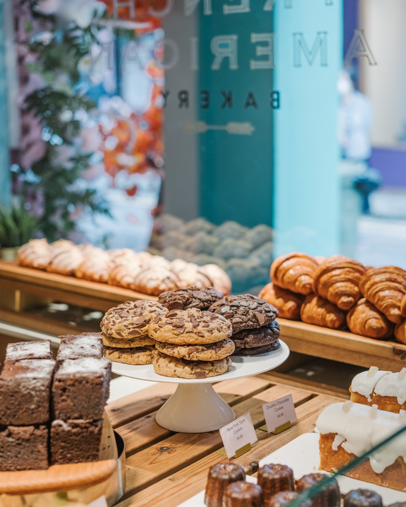 A recent shoot for the bakery that always has a queue before they are even open! 🥐

#fujifimsg #foodphotography