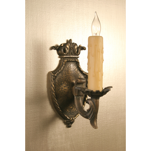 Kingsley Antique Brass Authentic handmade antique reproduction sconce | 20th Century Lighting