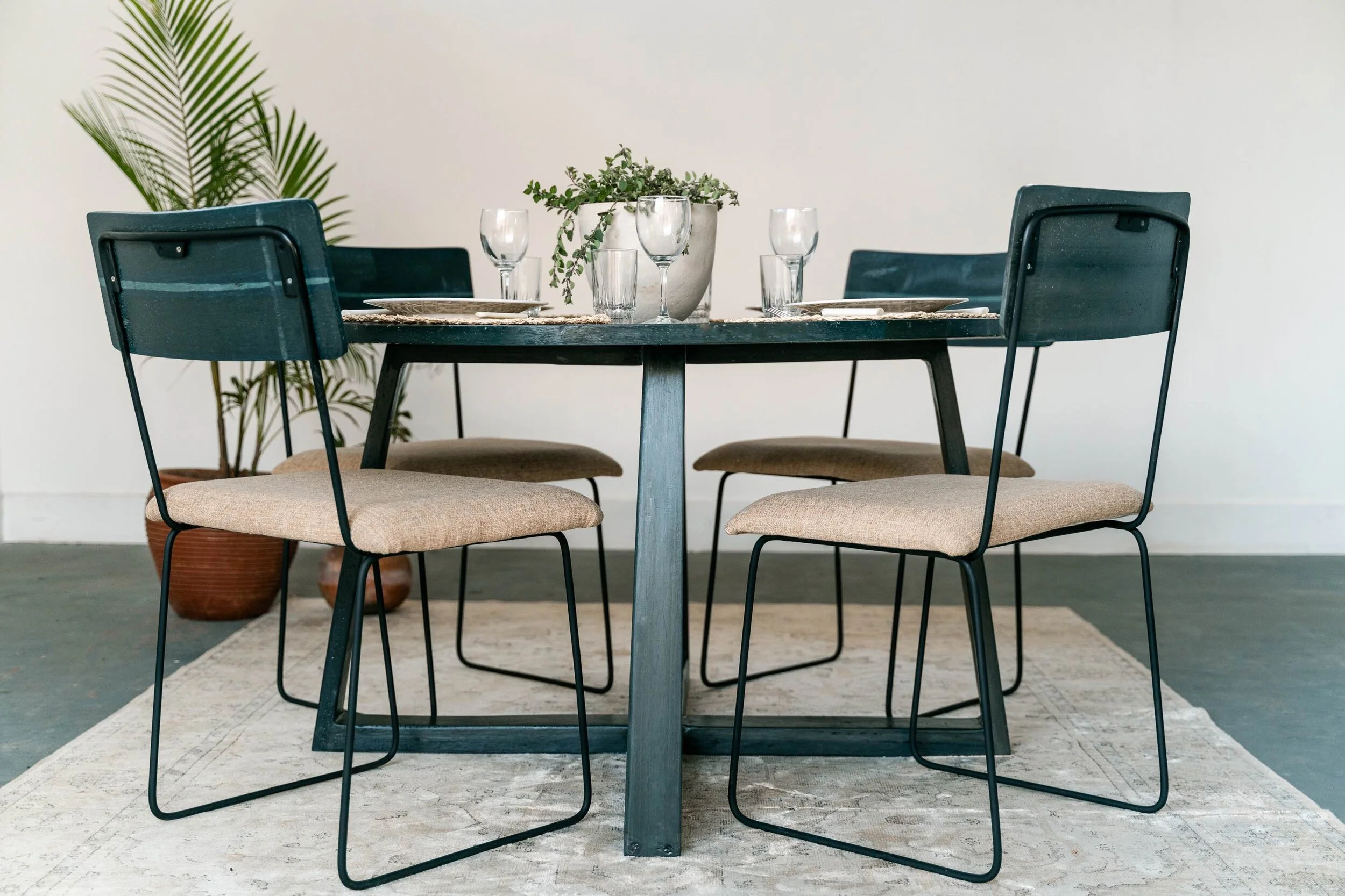 Birrea Dining Table