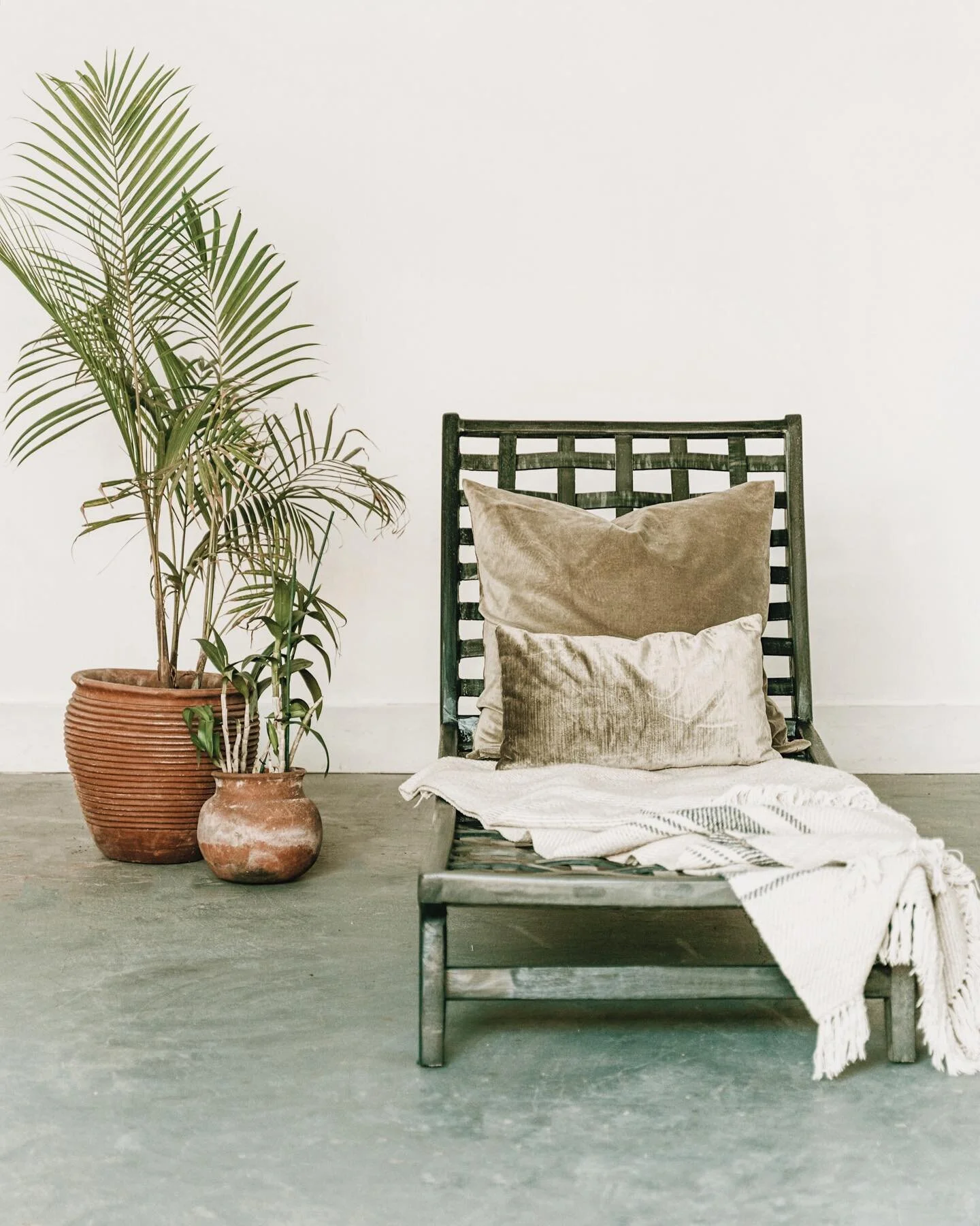 Greenwoods&rsquo;s robustness makes it the perfect material for outdoor styling. Unaffected by weather, waterproof and insect deterring, these pieces are designed to last.