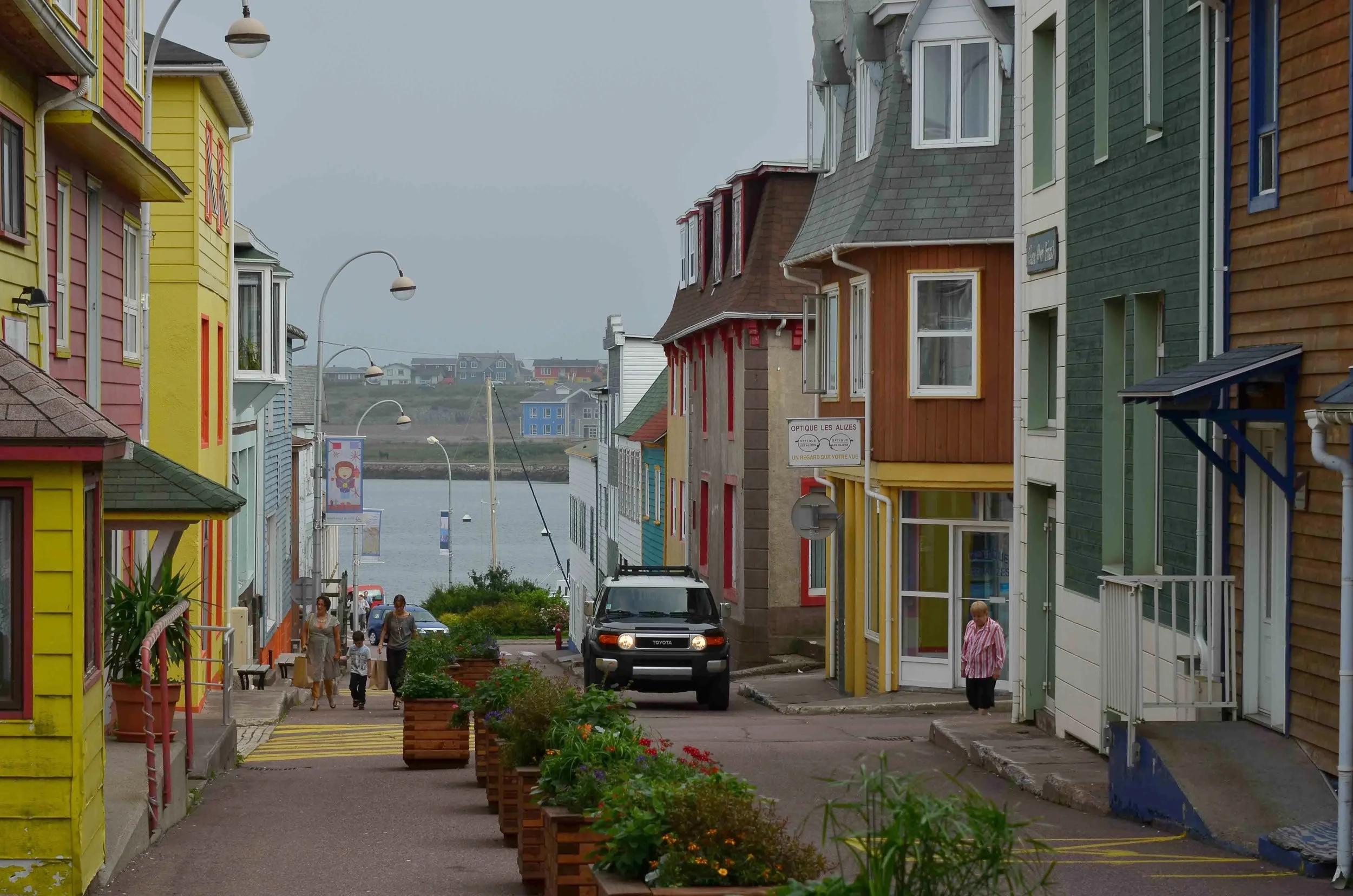 Typical St Pierre street scene. Thirty five miles away in a Newfoundland town we couldn’t buy a cup of coffee because there were no cafés or restaurants. In St Pierre you needed reservations for dinner and prices were equivalent to the French mainland.