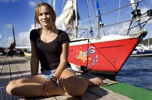 laura dekker.jpg