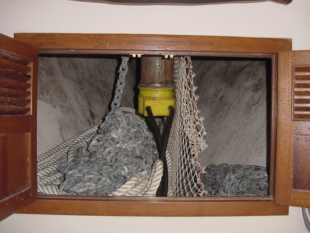 chain_locker_contents.jpg
