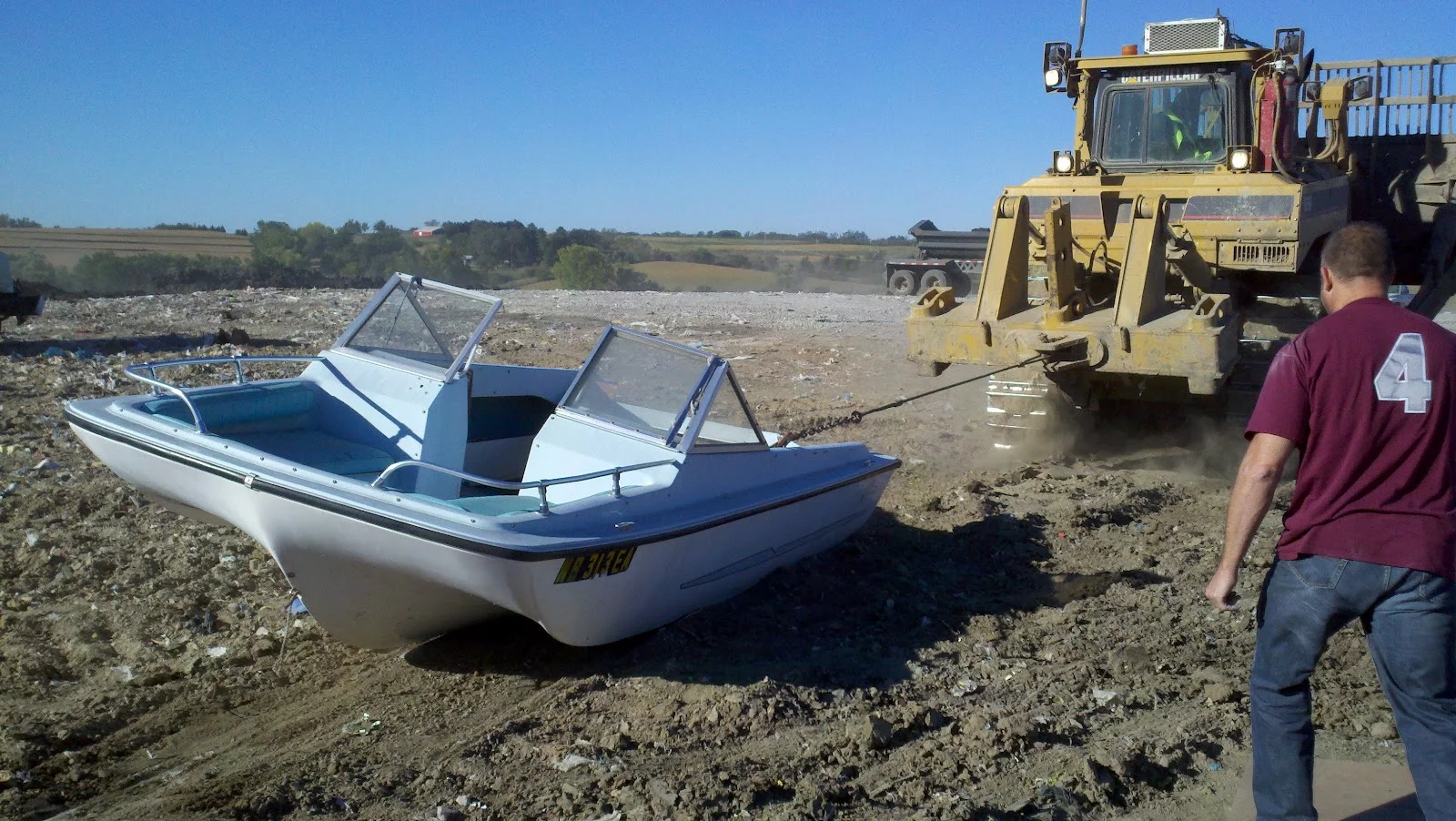 tired old boat.jpg