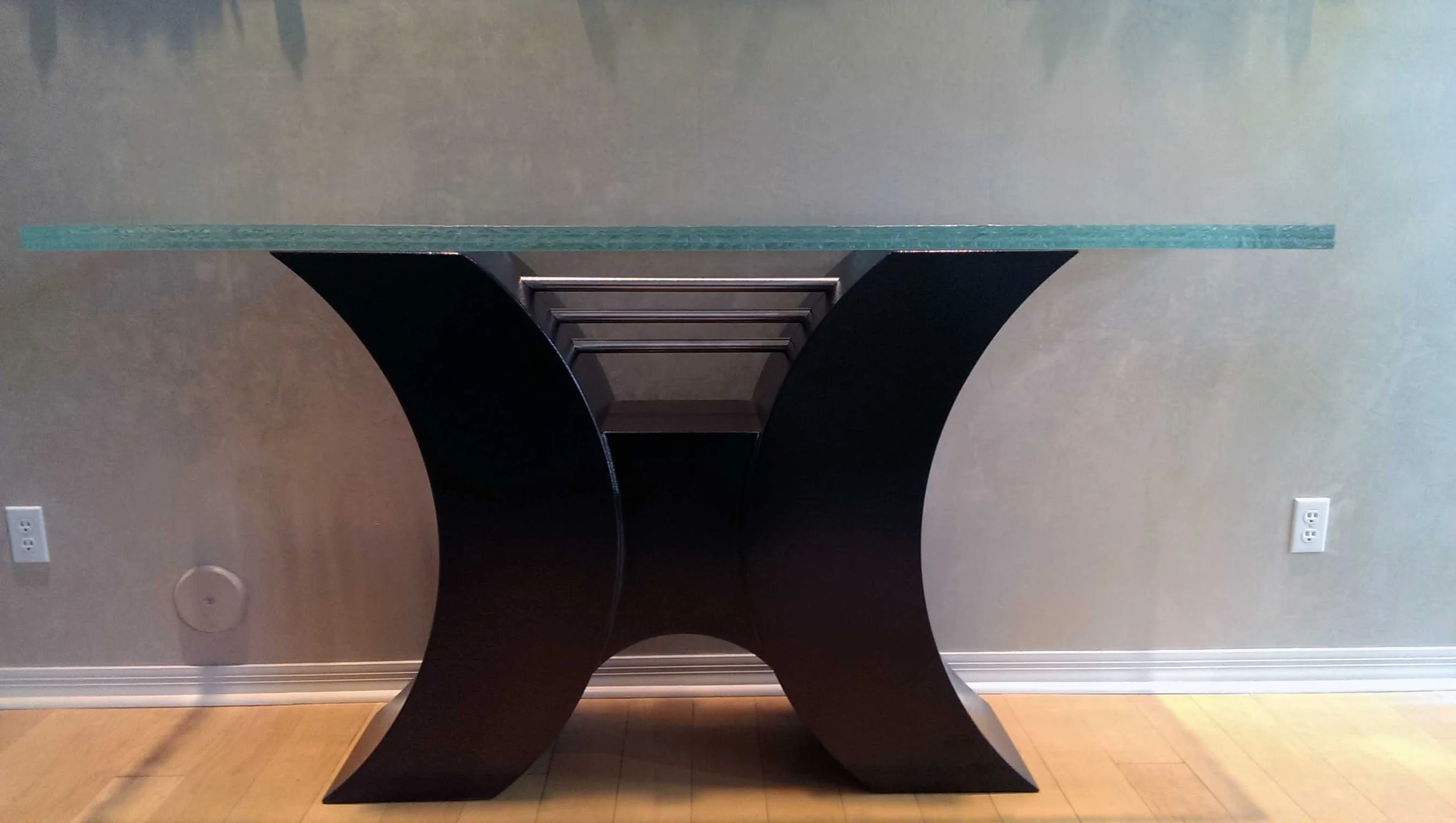 Dale Sachs Table