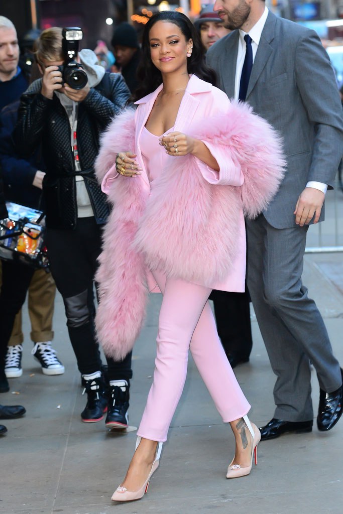 Rihanna, 2015