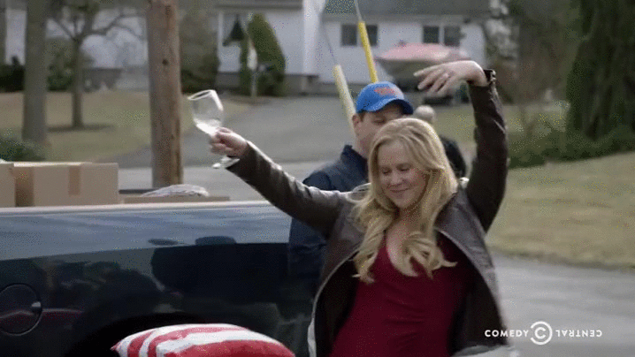 AMY-SCHUMER-YEAS.gif