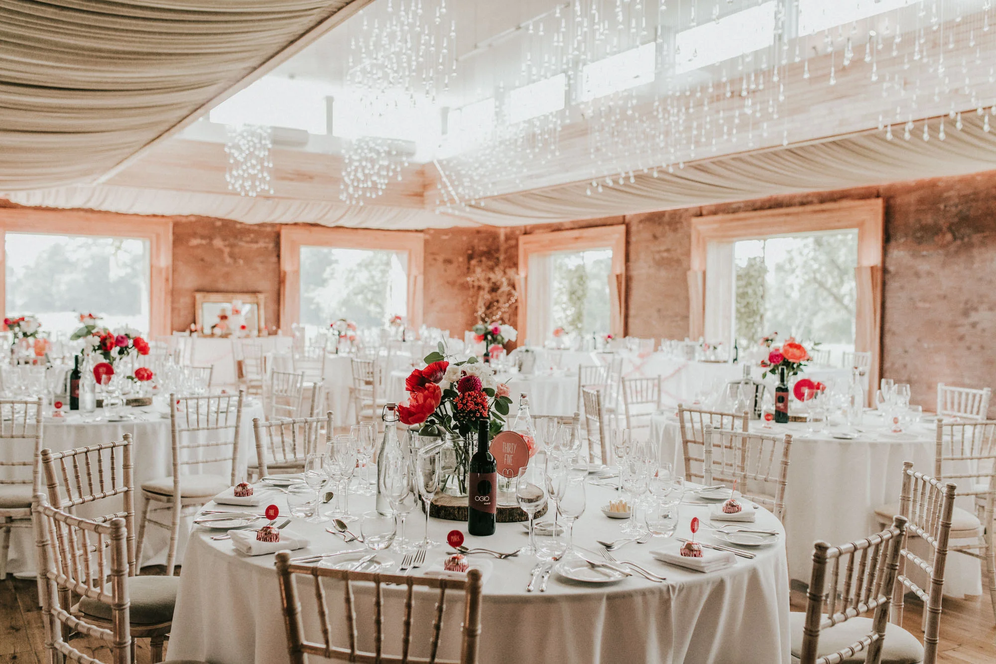 Elmore Court Wedding Photography-36.jpg