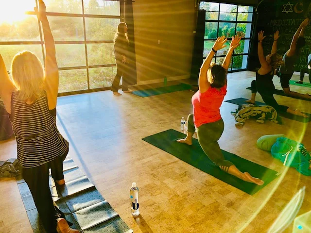 YOGA1.jpg
