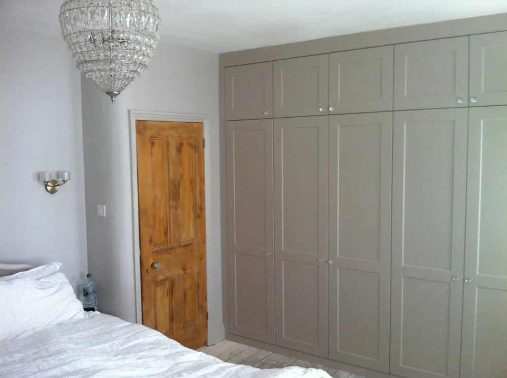 master bed (4).JPG