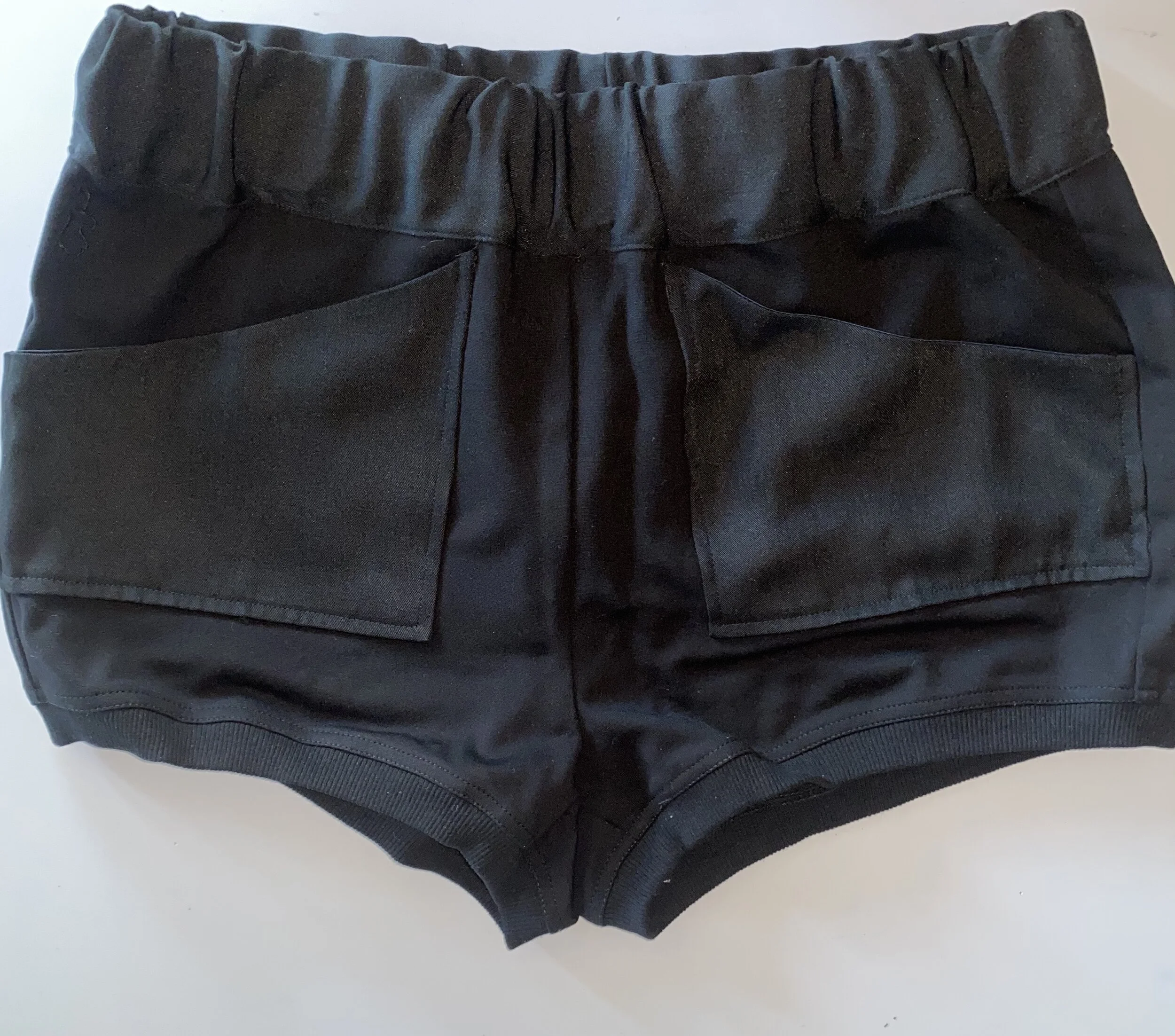 Lesiure Short Shorts 