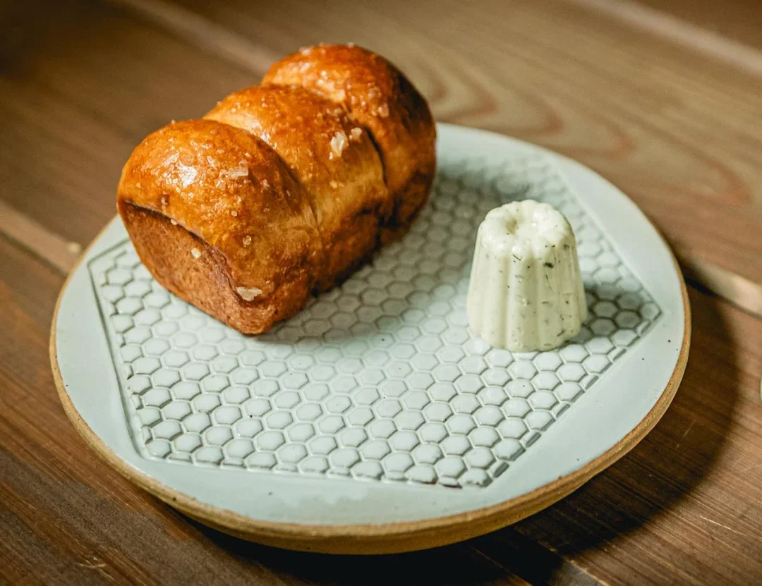 pro-chef-milk-bread-with-honey-lavender-butter-v0-0urndsvbrp7e1.webp
