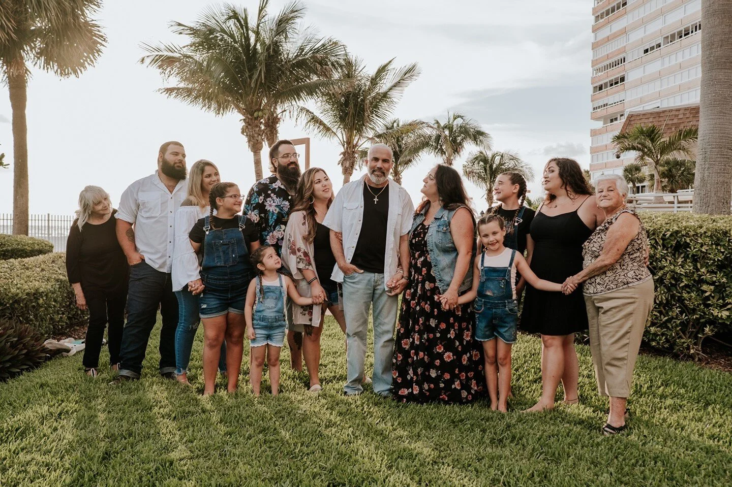 𝙵  𝙰  𝙼  𝙸𝙻𝚈.⁠
⁠
⁠
⠀⠀⠀⠀⠀⠀⠀⠀⠀⁠
⁠
⠀⠀⠀⠀⠀⠀⠀⠀⁠
.⠀⠀⠀⠀⠀⠀⠀⠀⠀⁠
.⠀⠀⠀⠀⠀⠀⠀⠀⠀⁠
.⠀⠀⠀⠀⠀⠀⠀⠀⠀⁠
.⁠
⁠
⁠
⁠
⠀⠀⠀⠀⠀⠀⠀⠀⠀⁠
#jwp #jessiewacaserphotograpy #tampaphotographer #local #tampa #familysession #familyportraits #familyphotography #beach #floridabeach #beachphoto
