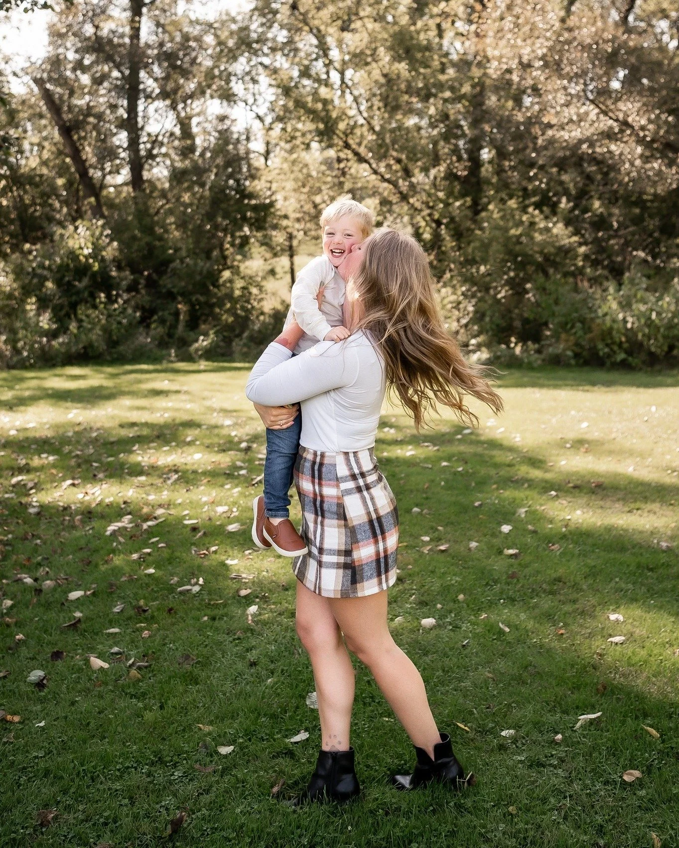 .
.
.
.
.
.
.⁠
.⁠
#ontarioweddings #2026wedding #2027wedding #ontariophotographer #stthomasphotographer #lifestylephotography #londonontariophotographer #lovelikethis #wedingphotographer #ldnont #lovelikethis #stthomasproud⁠ #ldnont #londonontario #p