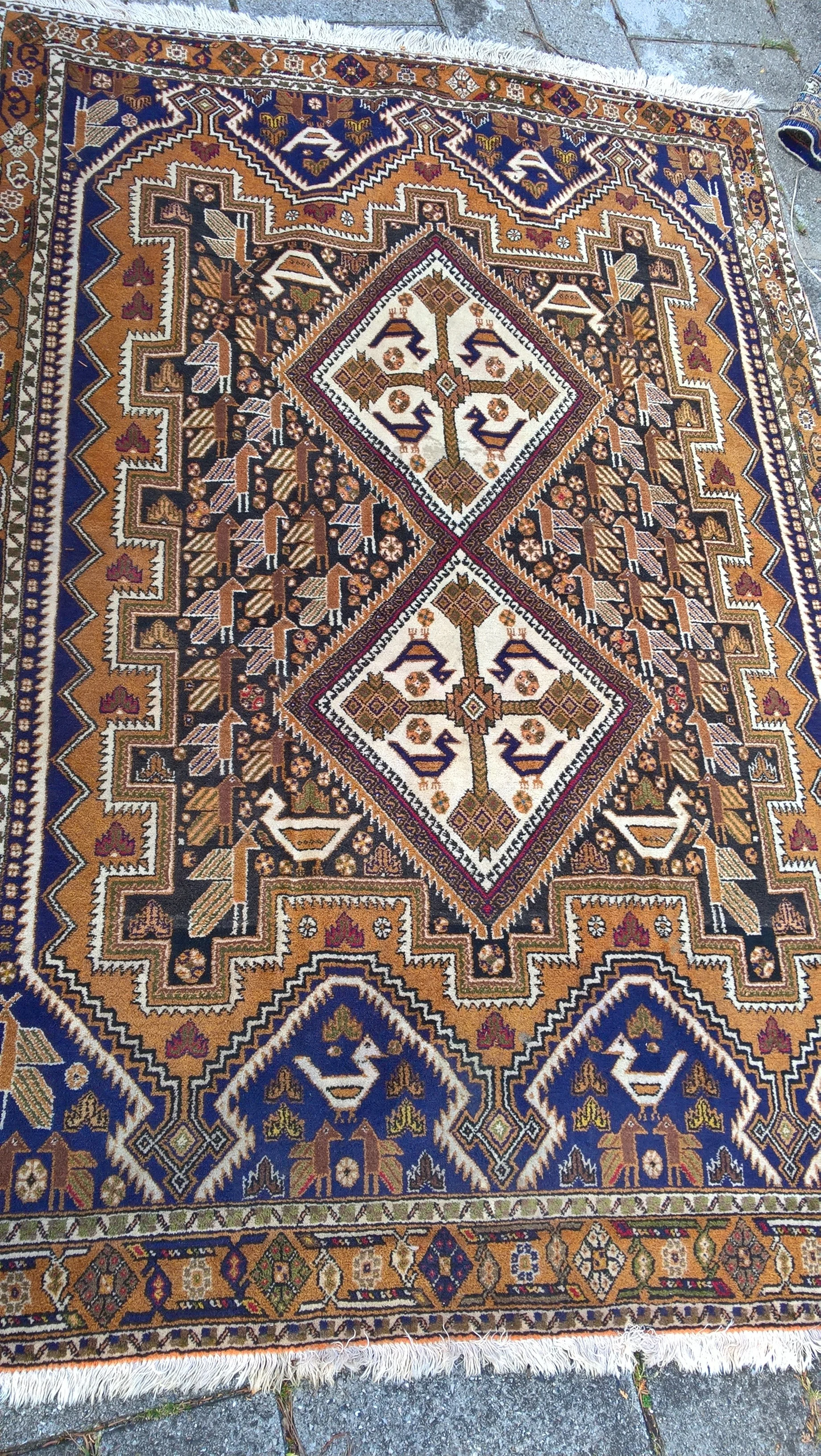 Flot persisk kamelfarvet tæppe fra Atsnor 280 x 150 cm