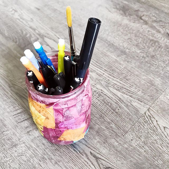 Let&rsquo;s talk supplies - my kids steal them ALL THE TIME despite having their own. I just purchased a fresh set of cheap mechanical pencils and markers. Hoping they last 🤞🏼 .
.
.
.
#freelancer #workingwithkids #aristlife #graphicdesigner #mombos