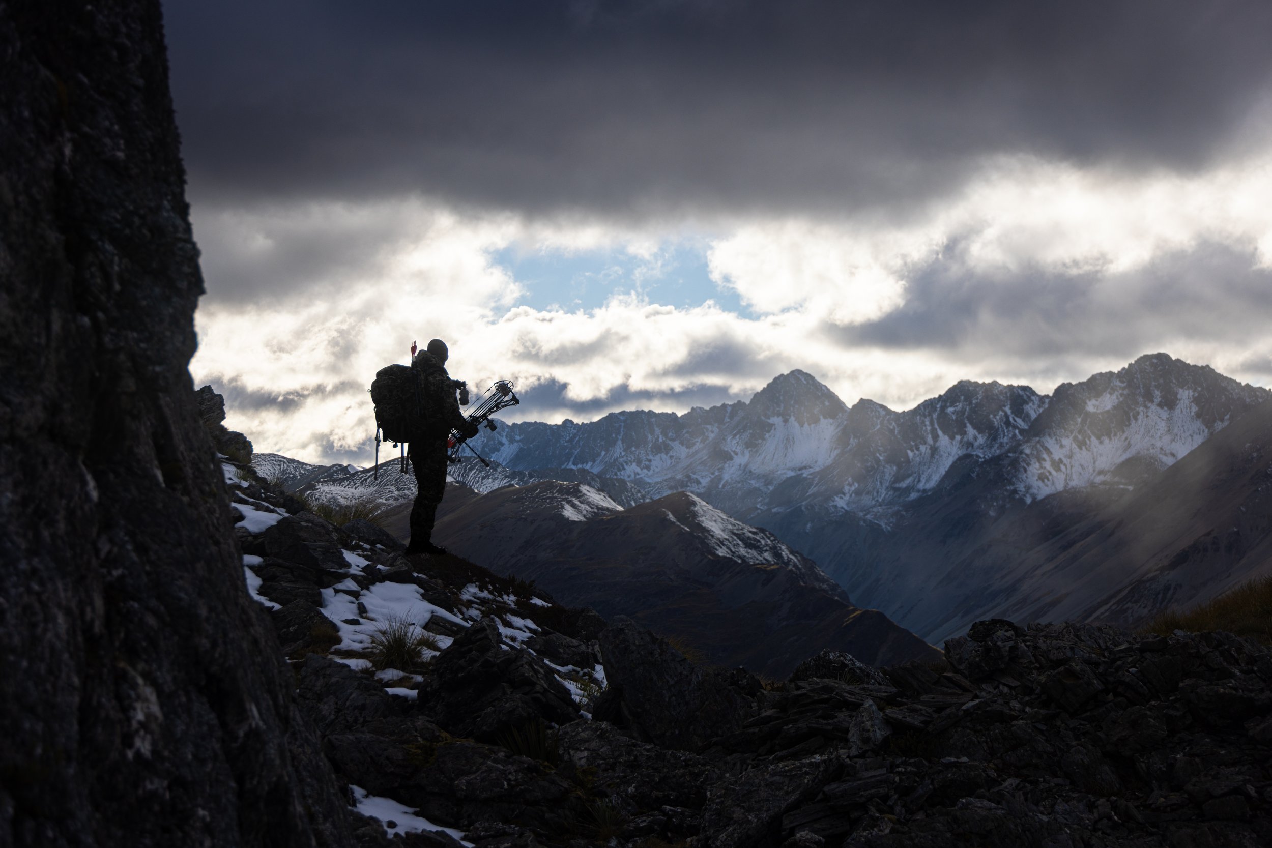2025 New Zealand Tahr Bowhunt_Josh Pflasterer_High Res-300.jpg