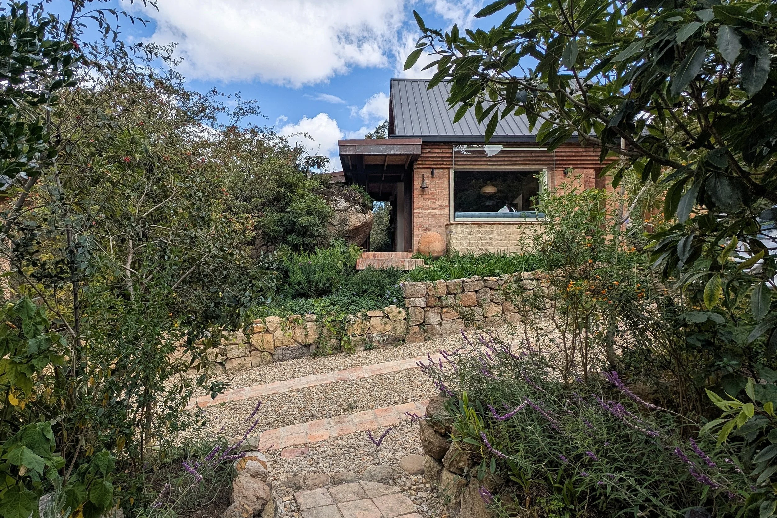 PXL_20251230_194957839 (1).jpg