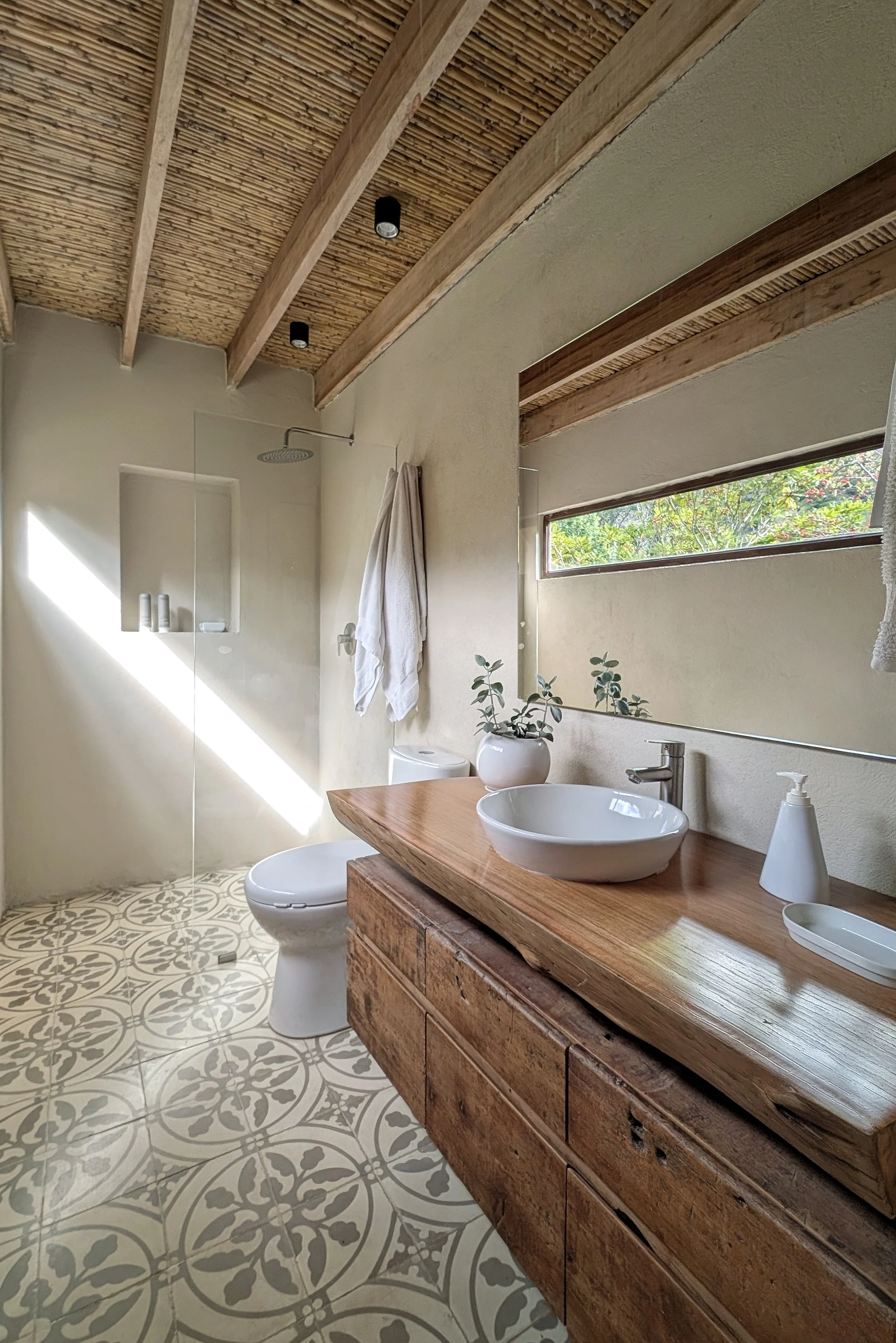 PXL_20251230_201752944 (1).jpg