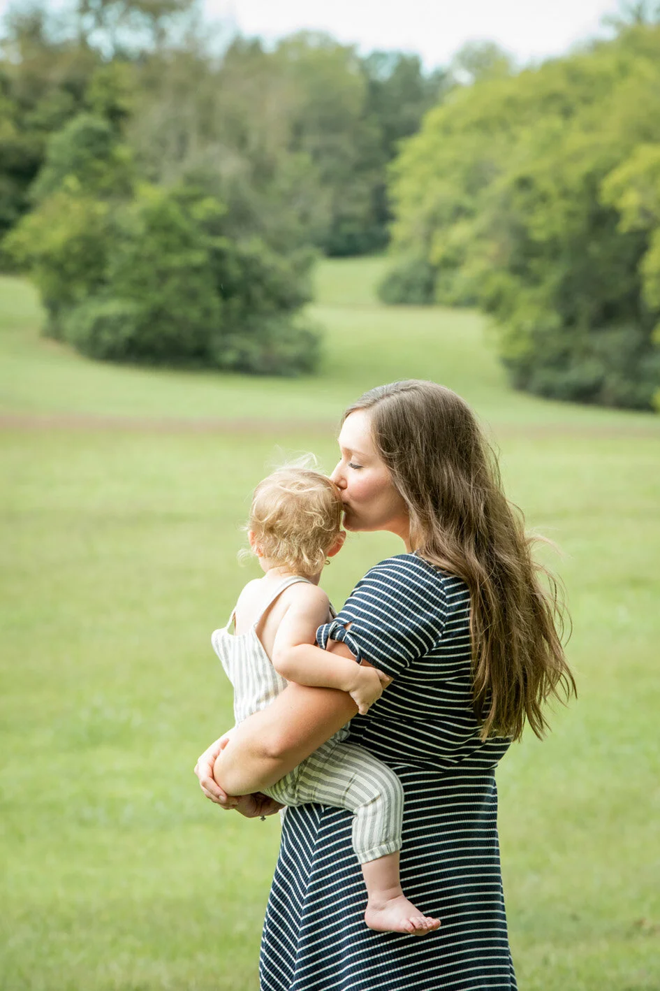  Mother and baby photography by Twila Allen of Twila’s Photography 