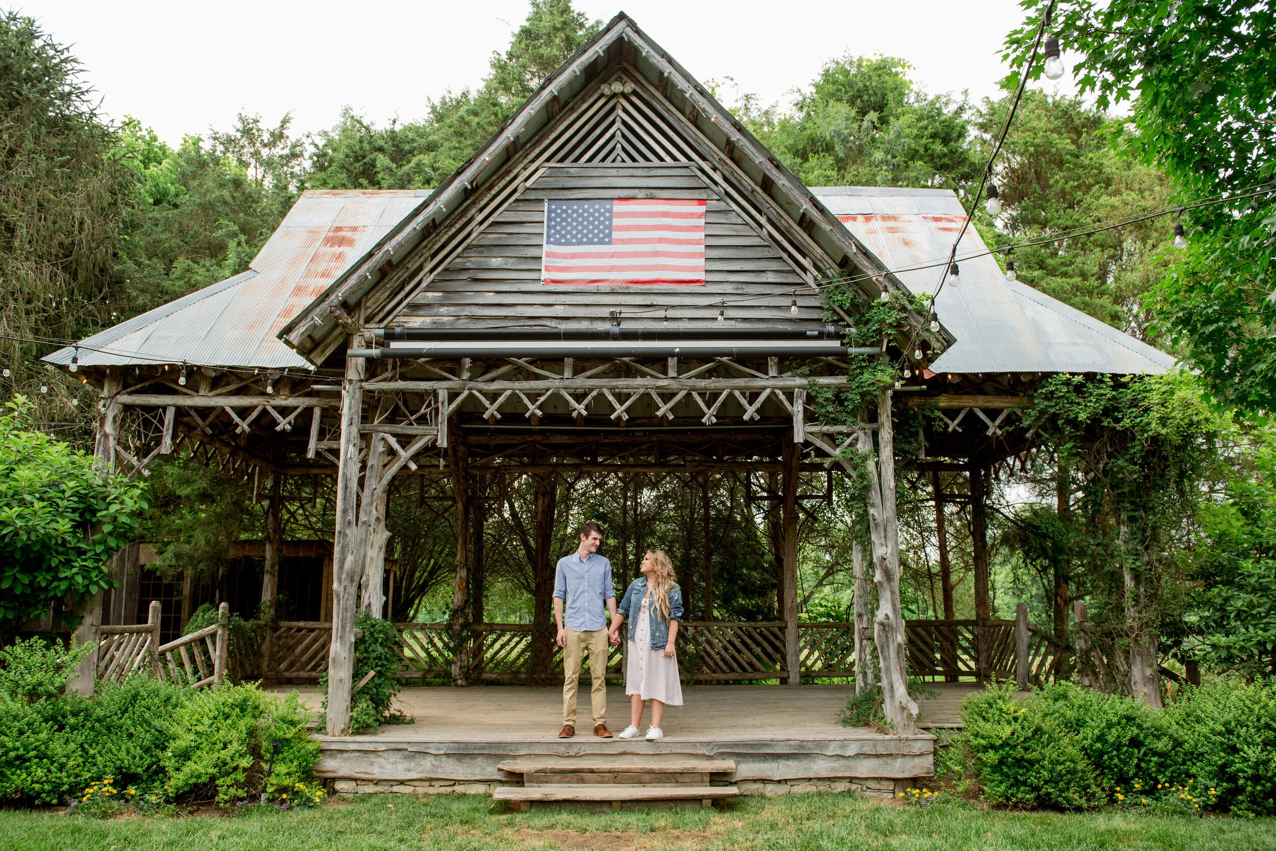  Tennessee couple’s photography by Twila Allen of Twila’s Photography 