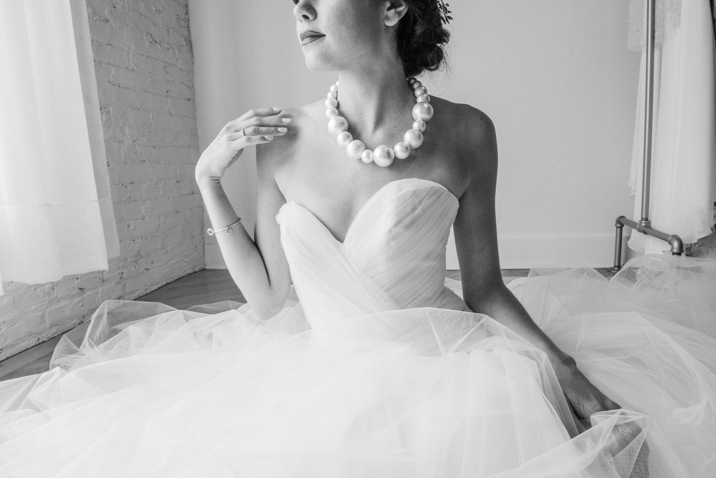  Black and white bridal photography by Twila Allen of Twila’s Photography 