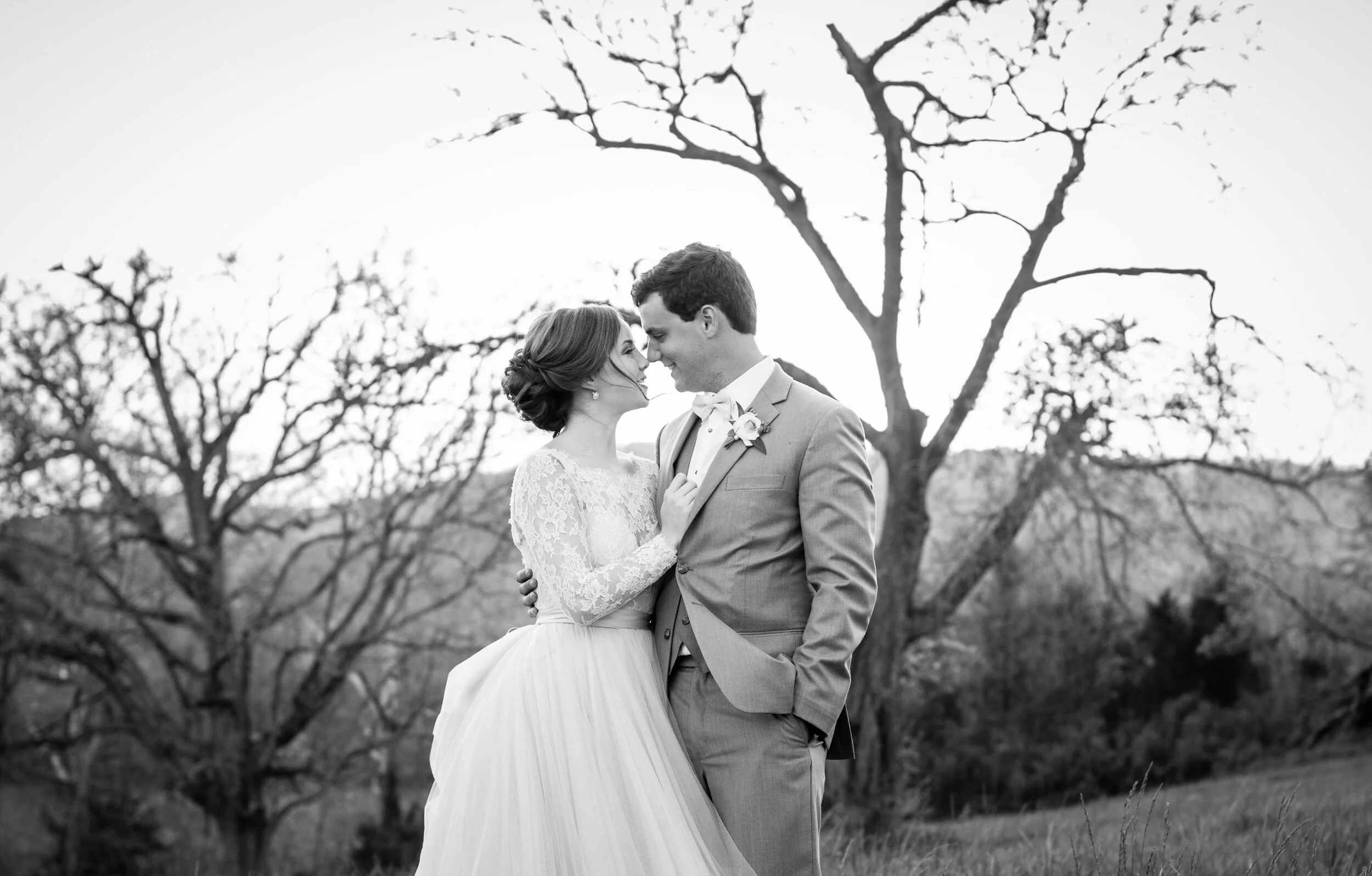  Black and white wedding photography by Twila Allen of Twila’s Photography 