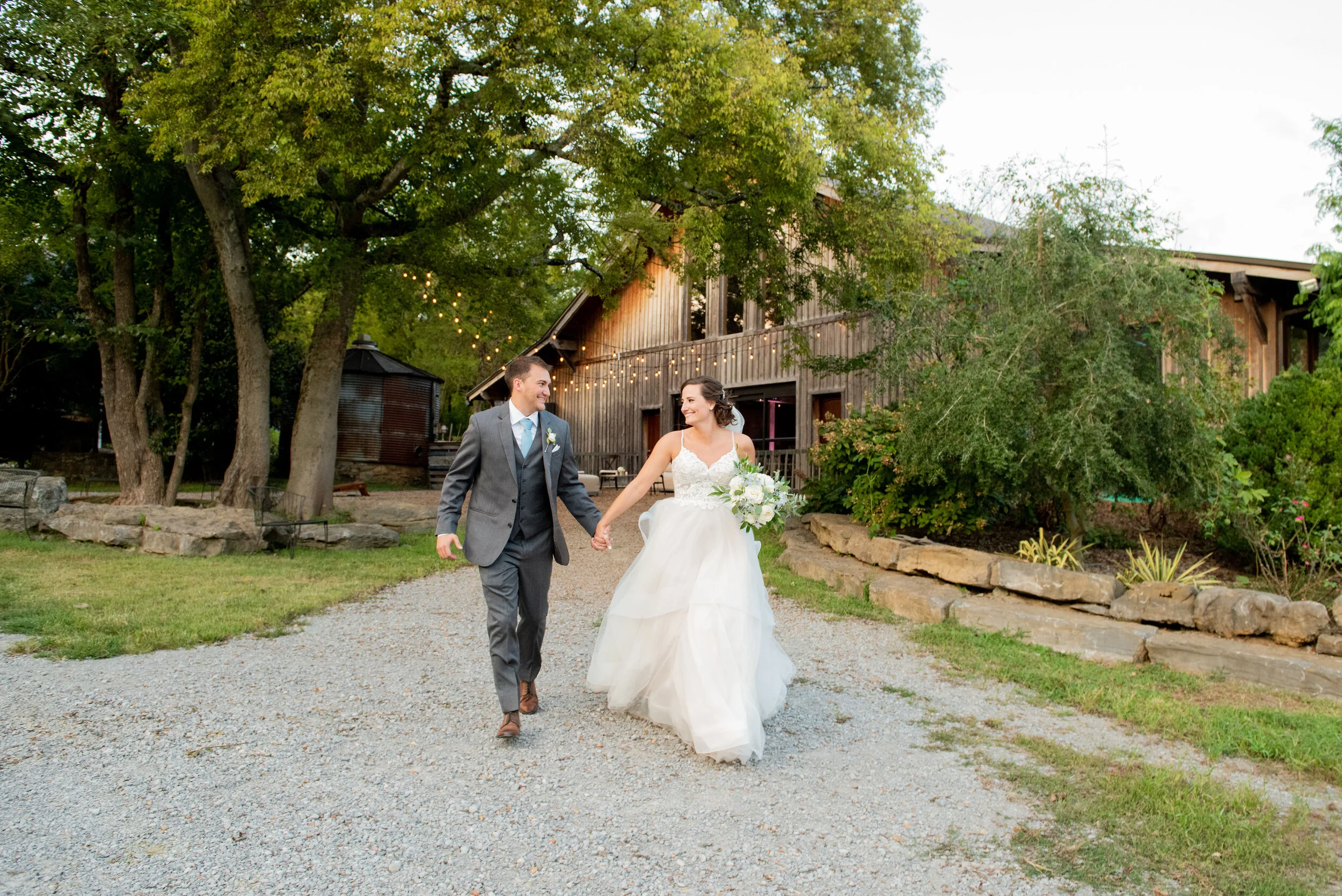  Tennessee candid wedding photography by Twila Allen of Twila’s Photography 