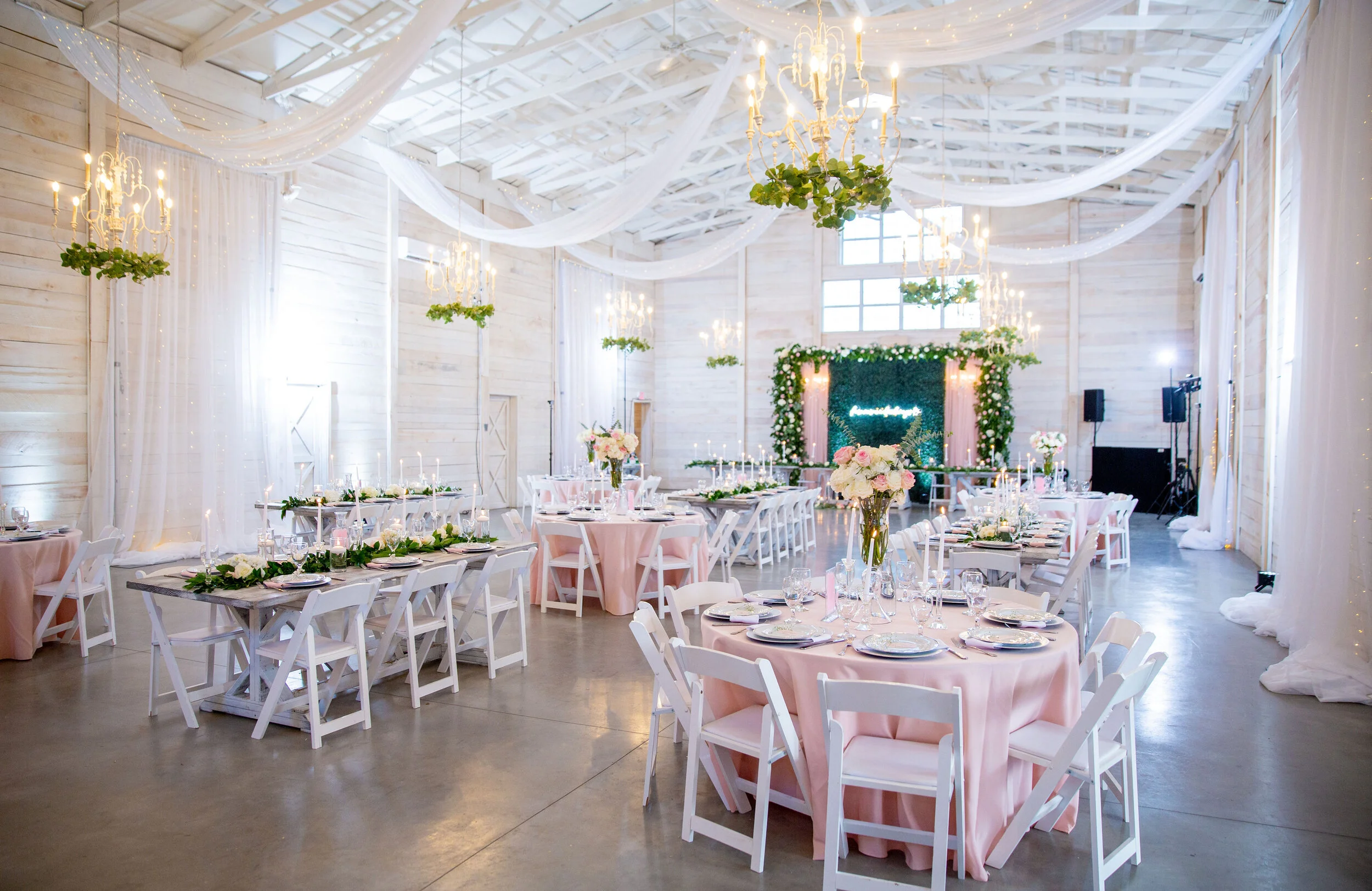 Tennessee reception details by Twila Allen of Twila’s Photography 