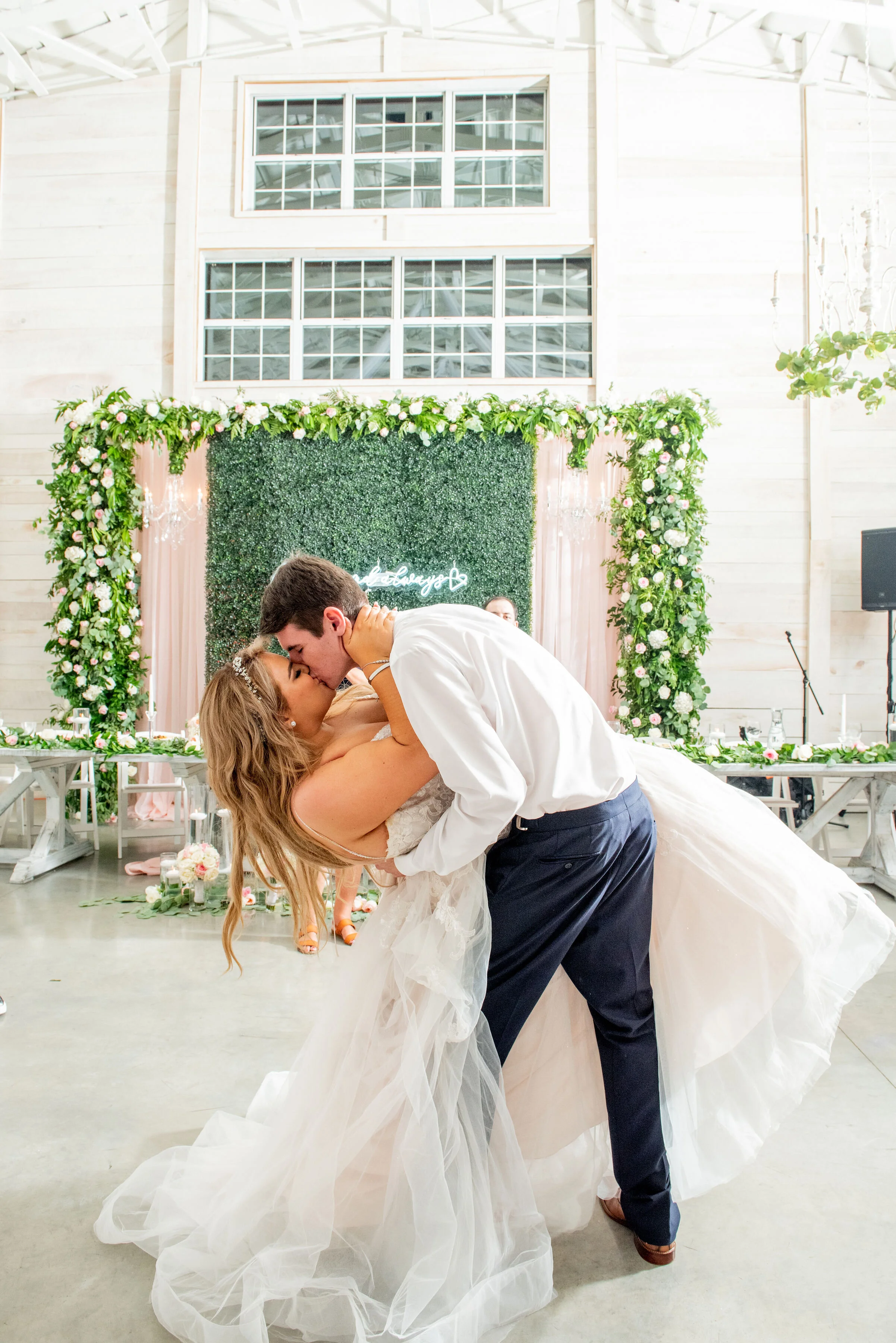  First dance wedding photography by Twila Allen of Twila’s Photography 