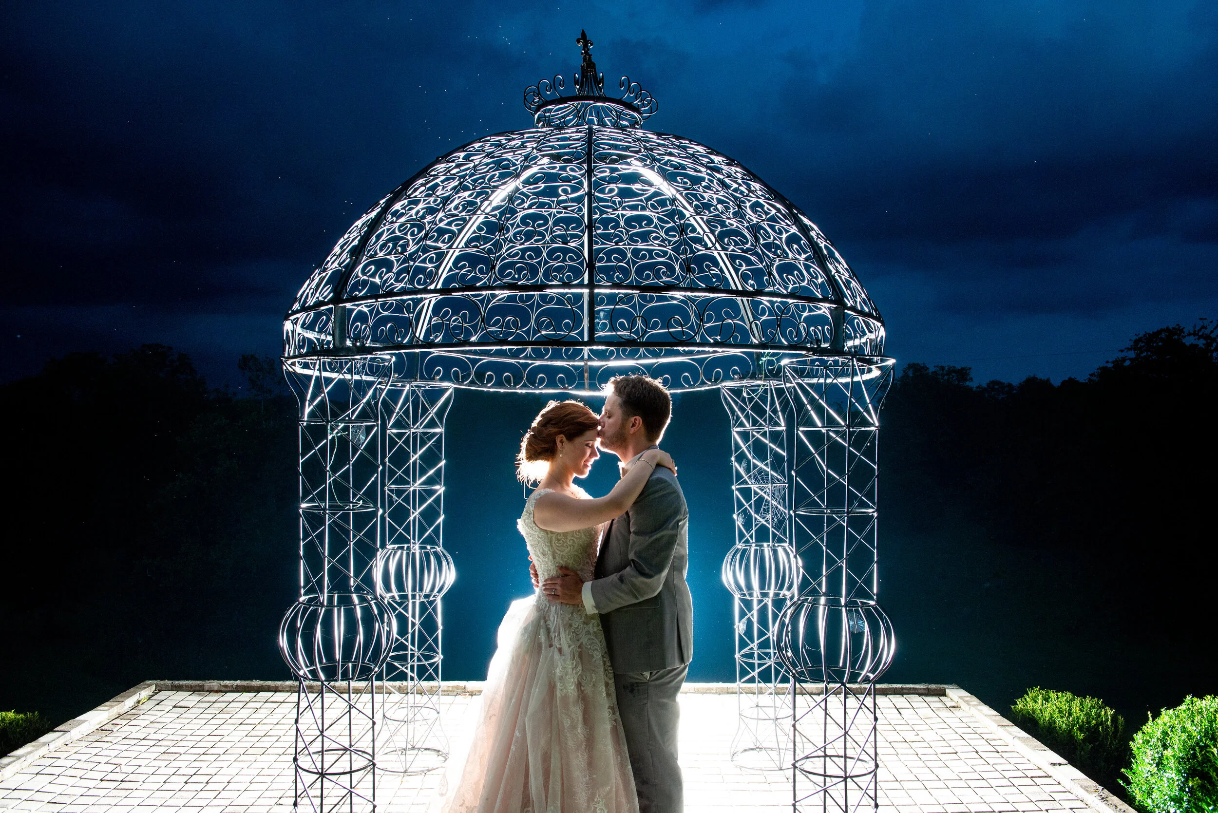  Night wedding photography by Twila Allen of Twila’s Photography 