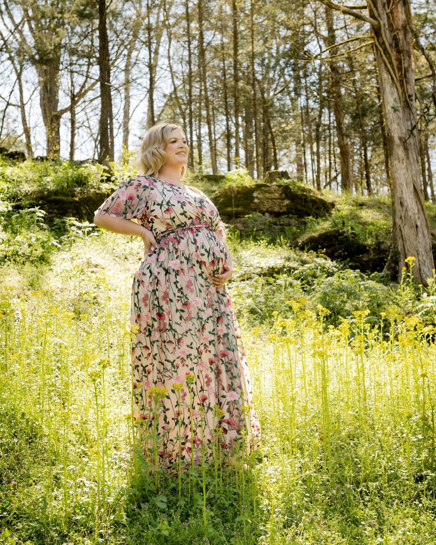 Beautiful Bethany in a springtime maternity portrait.
