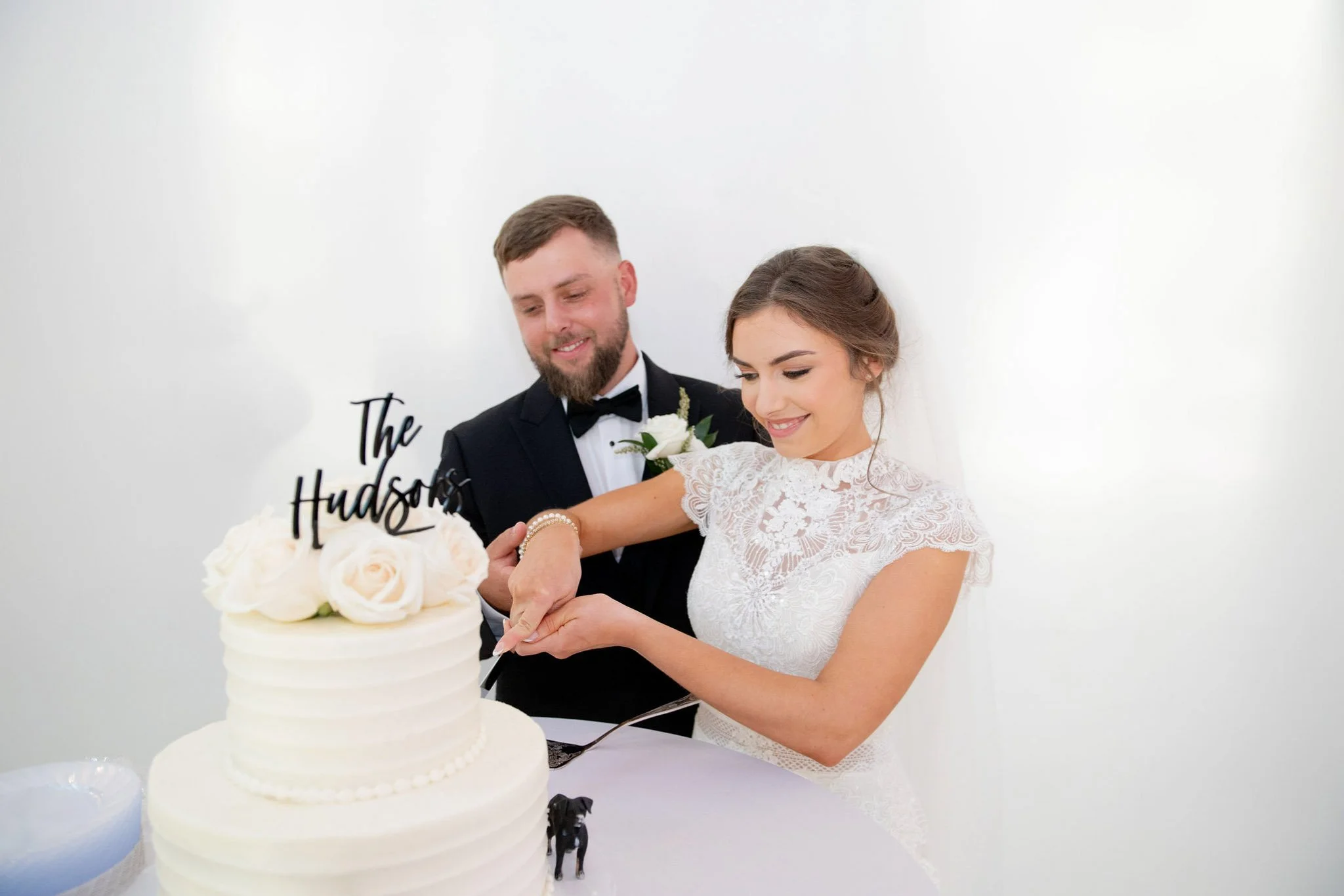 cake cutting at Macca Villa