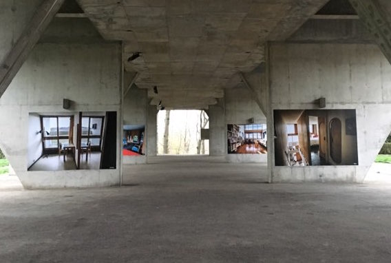 Sign It collé sur béton - Exposition de Frédéric Laban à Firminy - avril 2018