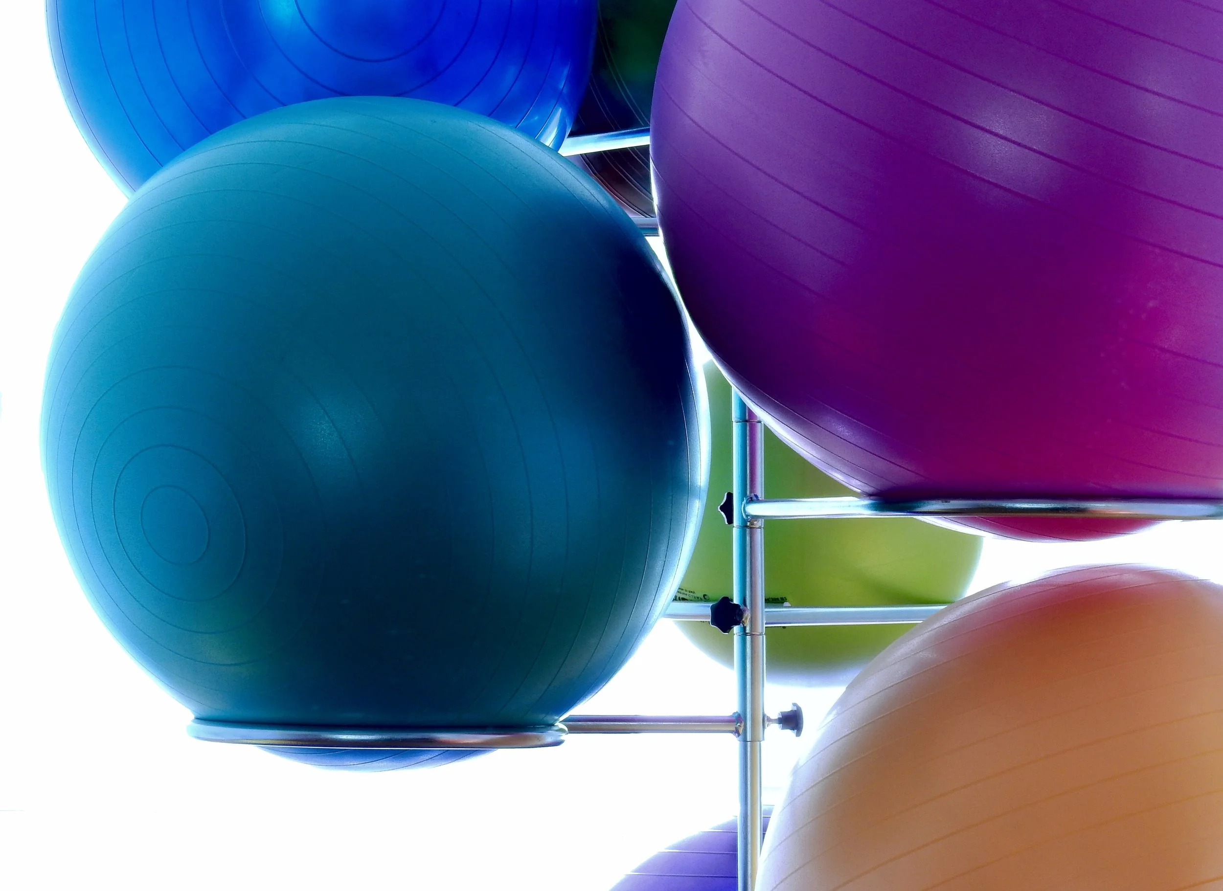 medicine-ball-ball-gymnastics-exercise-ball-159638.jpeg