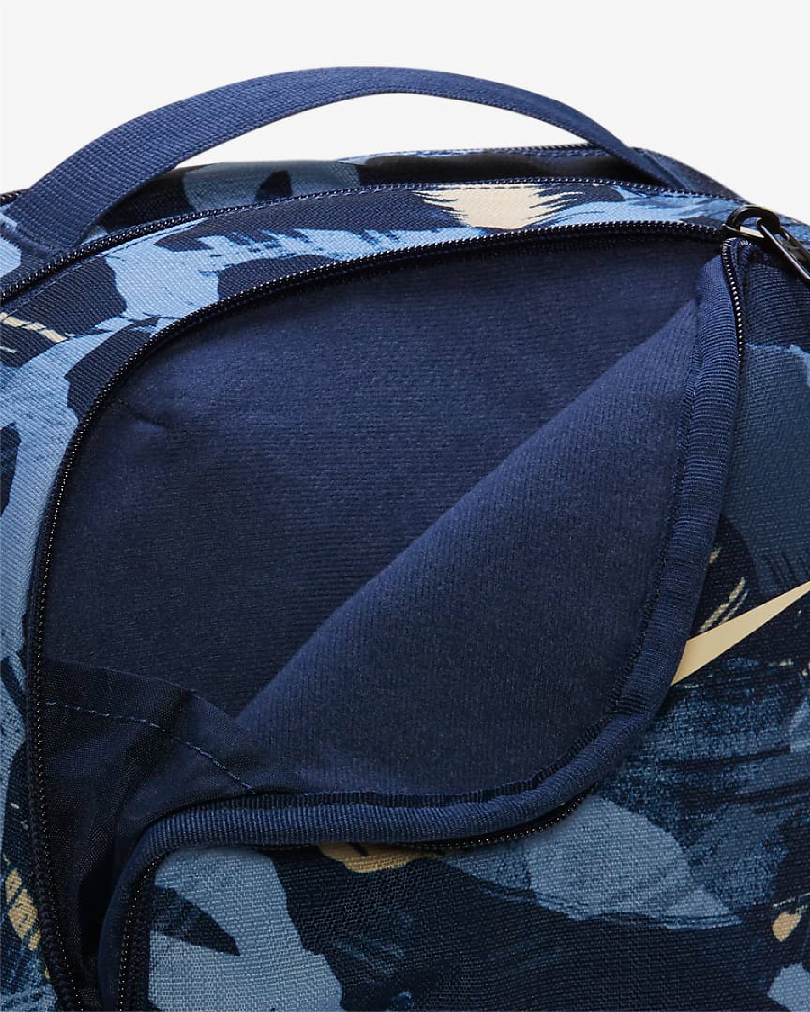 Brasilia M Backpack Images-08.jpg